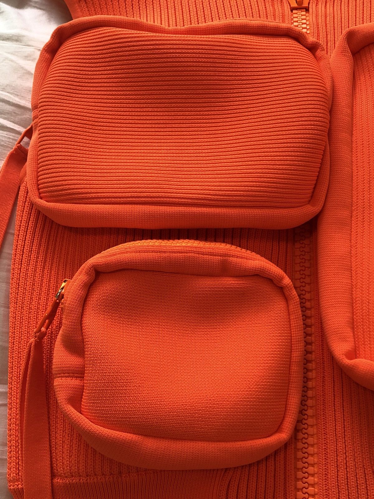 Louis Vuitton LV SS 2019 Runway Ribbed Utility Gilet Vest Orange Virgil Size US S / EU 44-46 / 1 - 14 Thumbnail