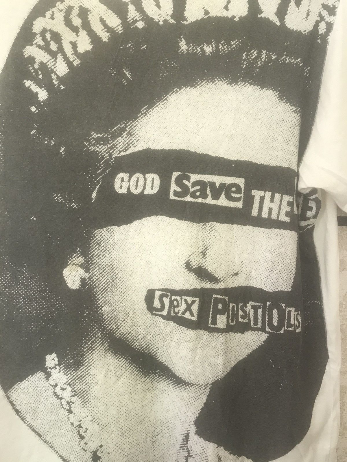 Band Tees × Uniqlo T SHIRT SEX PISTOLS 2016 Size US L / EU 52-54 / 3 - 2 Thumbnail