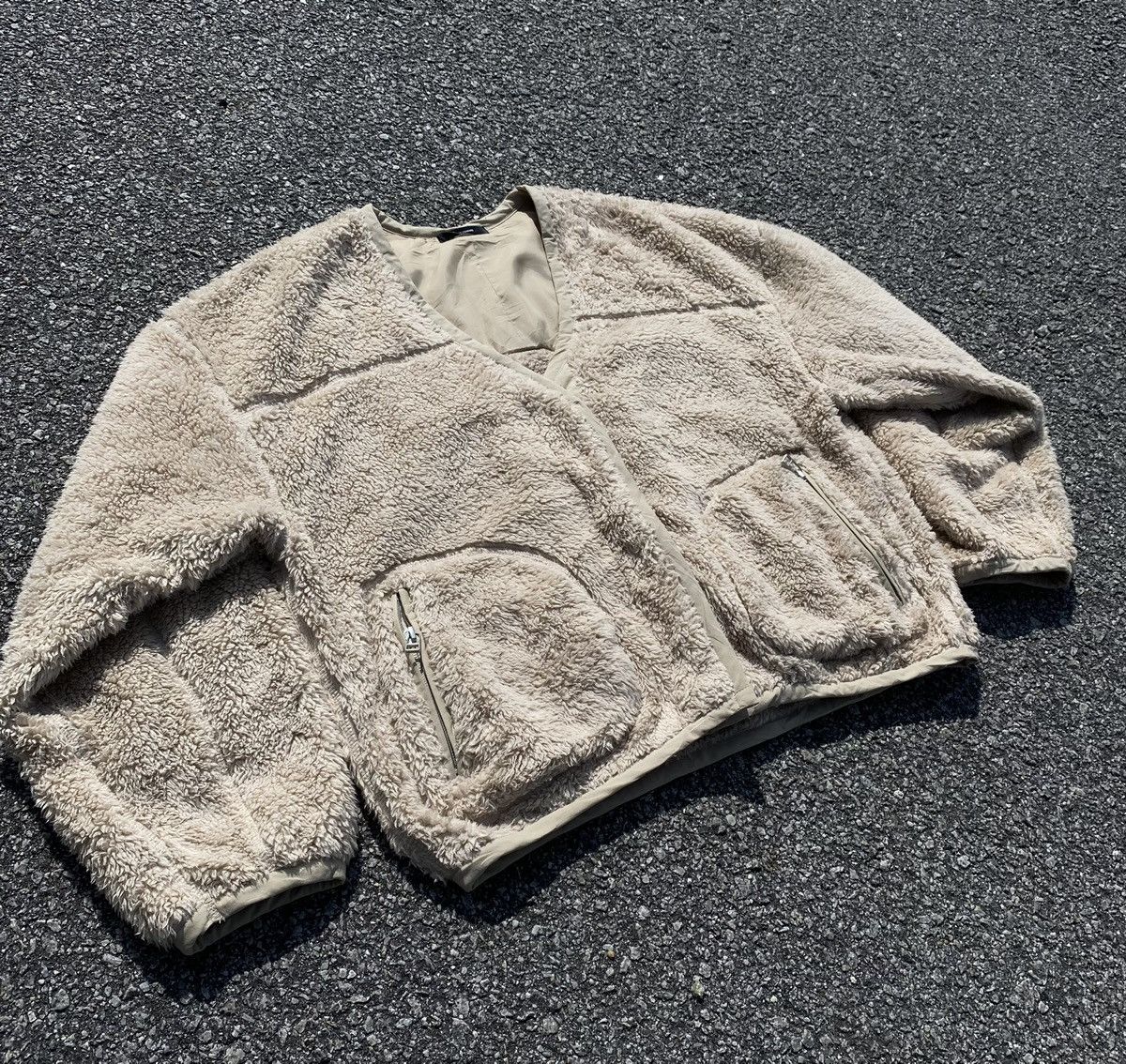 Japanese Brand GONE 🔥 Journal Standard Fluffy Fleece Cardigan Jacket Size L / US 10 / IT 46 - 4 Thumbnail