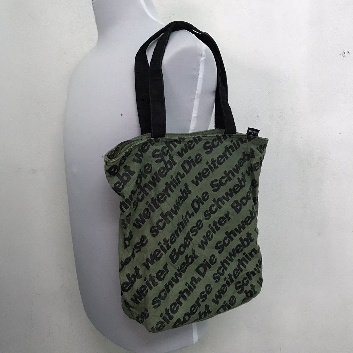 Japanese Brand OOOOZOOOOC S AC S tote bag Size ONE SIZE - 1 Thumbnail