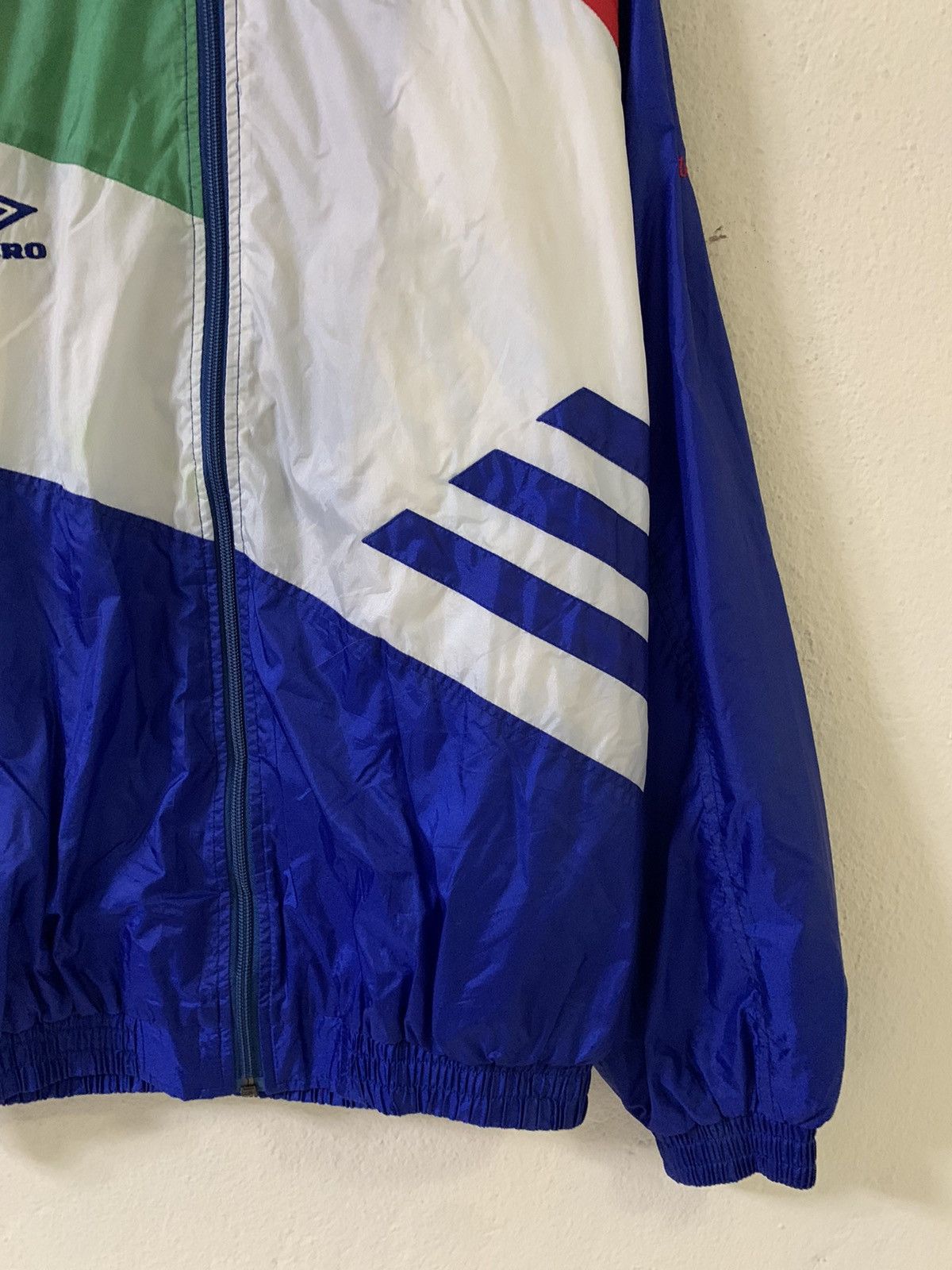 Umbro Vintage Umbro Jacket Size US XL / EU 56 / 4 - 2 Thumbnail