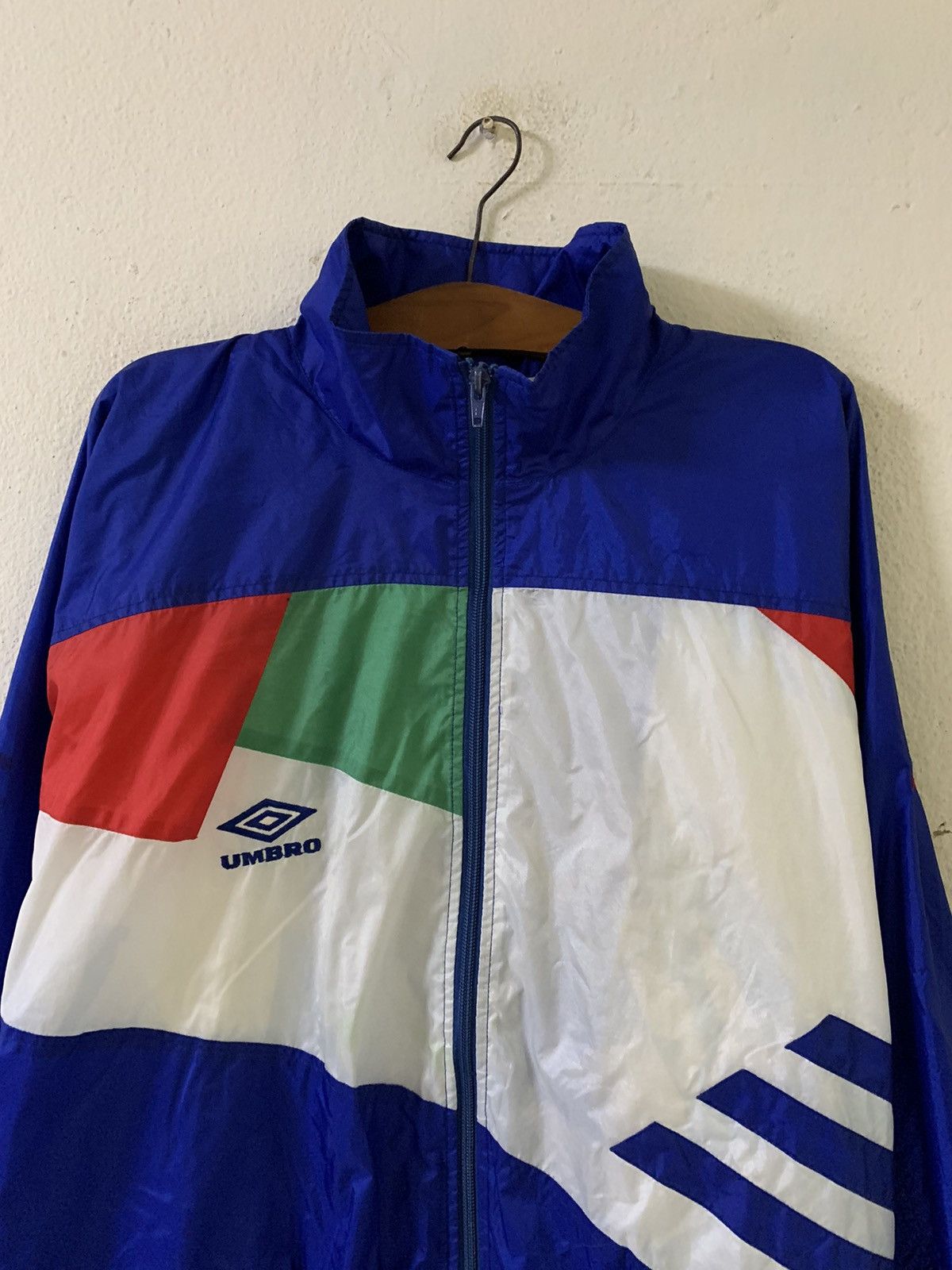Umbro Vintage Umbro Jacket Size US XL / EU 56 / 4 - 4 Thumbnail