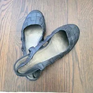 Cole Haan Cole Haan x Nike Air Metallic Leather Slingback Flats Travel Size US 6 / IT 36 - 2 Thumbnail