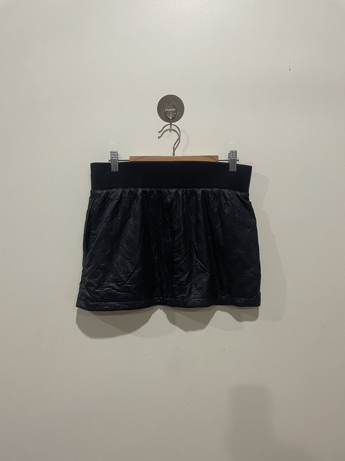The North Face Black North face Mini skirt Size 28" / US 6 / IT 42 - 2 Thumbnail