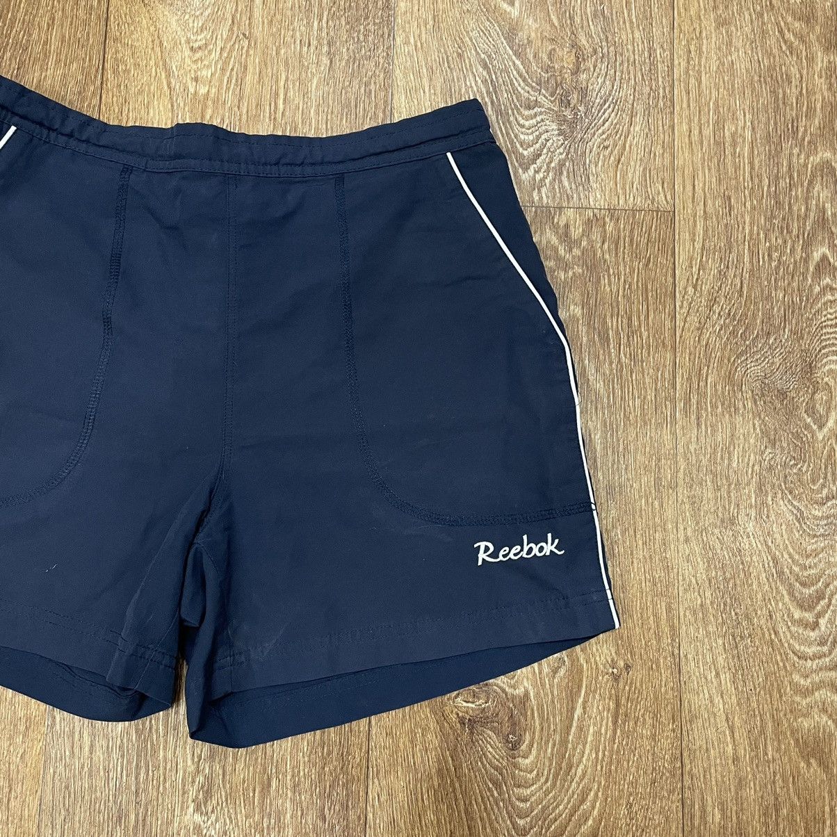 Reebok Vintage Reebok Shorts Logo Y2K Streetwear Size M Size US 32 / EU 48 - 2 Thumbnail