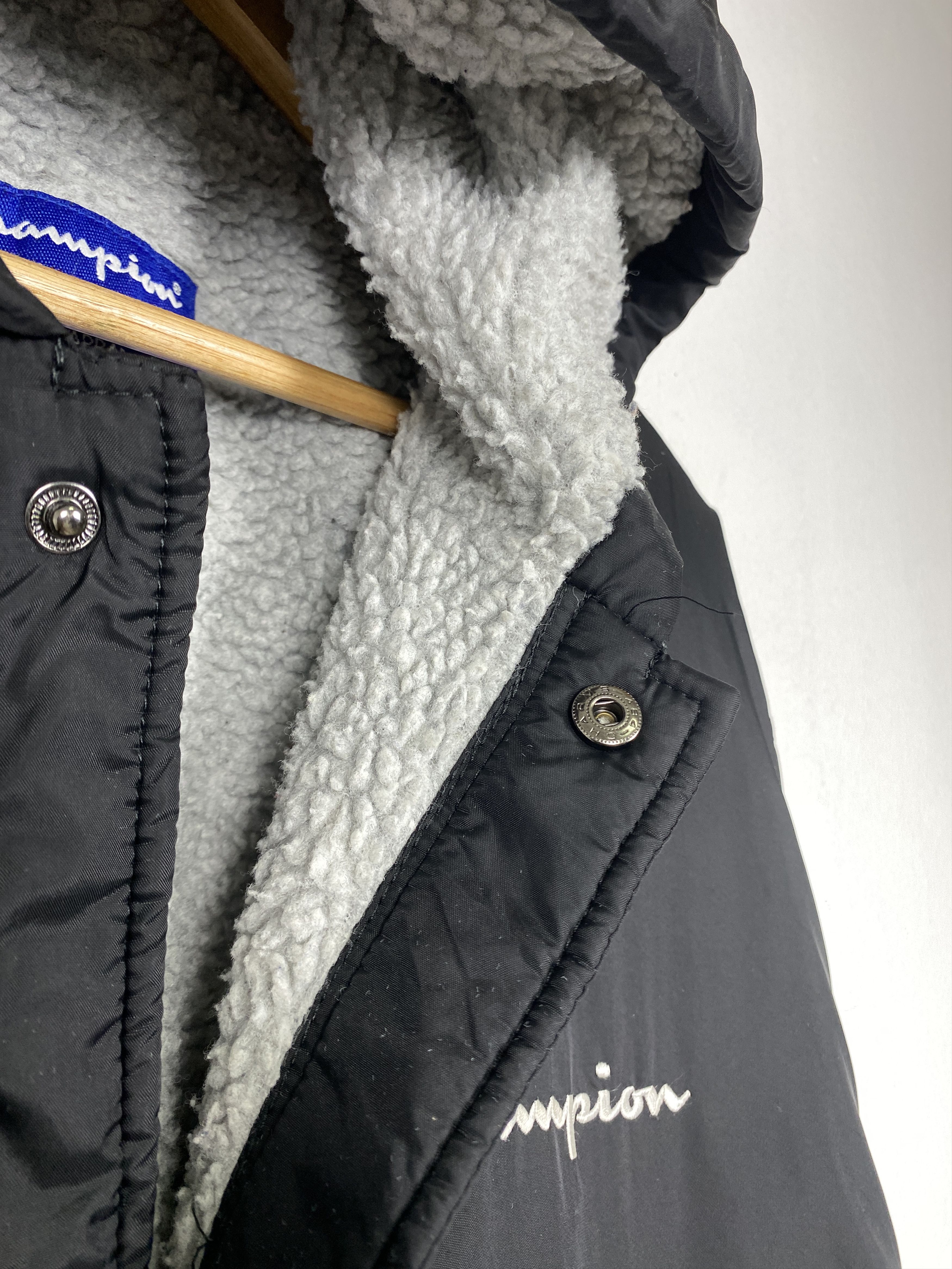 Champion Vintage Champion Hoodie Sherpa Lining Long Jacket J1339 Size US M / EU 48-50 / 2 - 6 Thumbnail