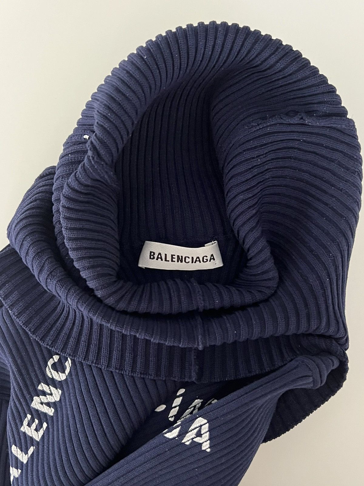 Balenciaga Balenciaga Ribbed Balaclava Turtleneck Size US XS / EU 42 / 0 - 6 Thumbnail
