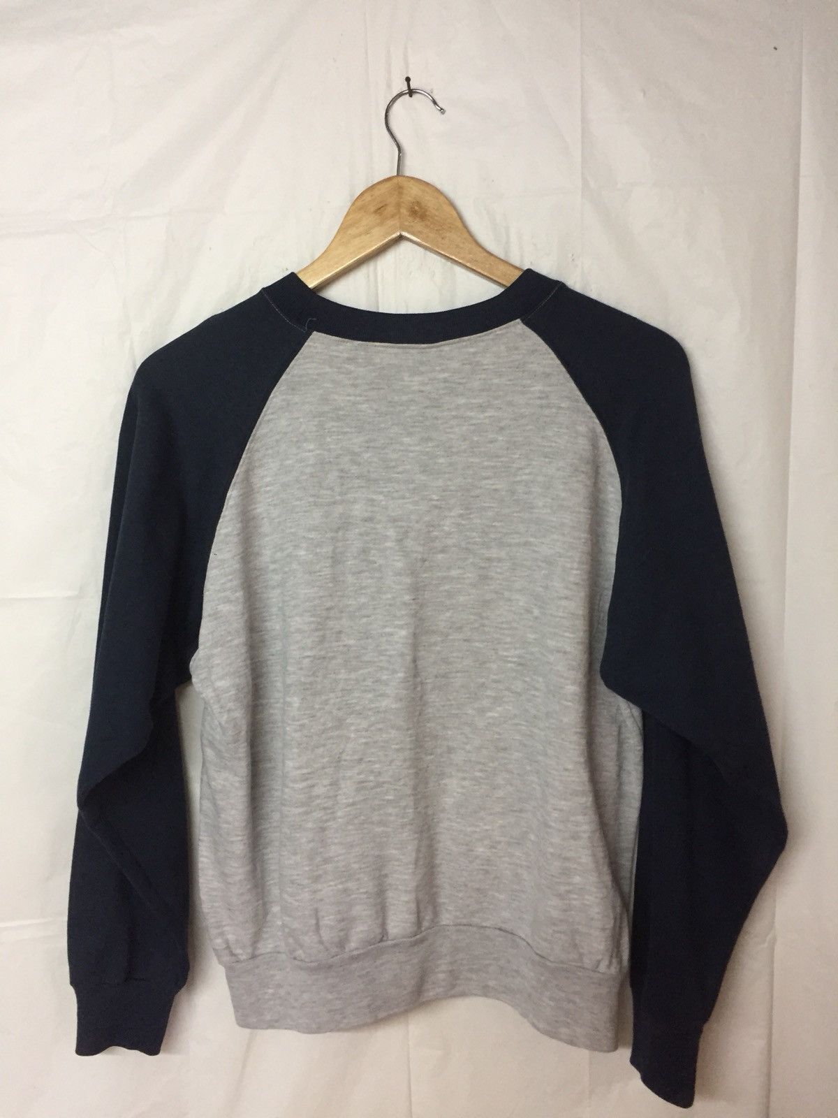 Japanese Brand × Vintage Vintage Snoopy Ski Crewneck /29 Size US S / EU 44-46 / 1 - 2 Thumbnail