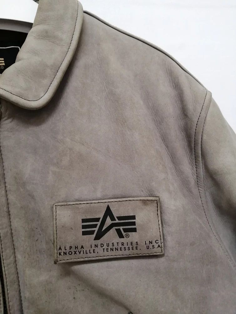 Alpha Industries Vintage AVIREX Flight Leather Jacket - Size XL Size US XL / EU 56 / 4 - 5 Thumbnail