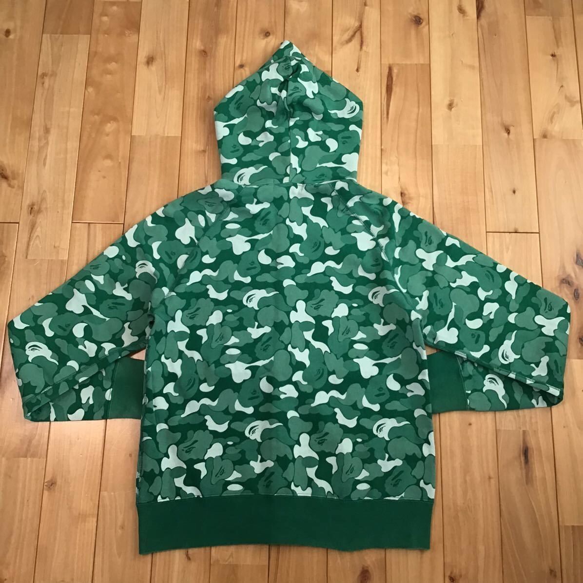 Bape × Nigo 🔥Not Sold in store🔥 BAPE color camo full zip hoodie NIGO Size US S / EU 44-46 / 1 - 2 Thumbnail