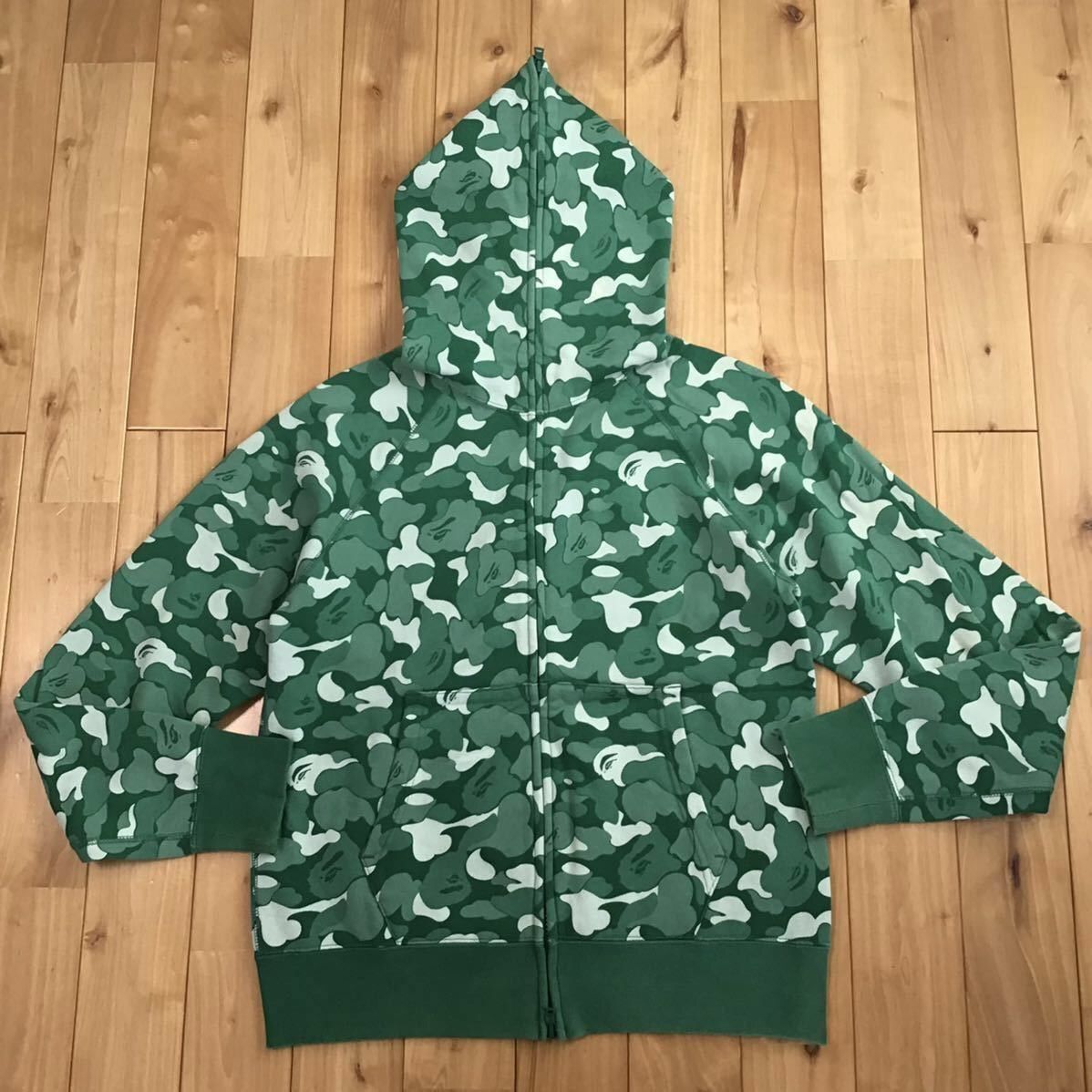 Bape × Nigo 🔥Not Sold in store🔥 BAPE color camo full zip hoodie NIGO Size US S / EU 44-46 / 1 - 1 Thumbnail