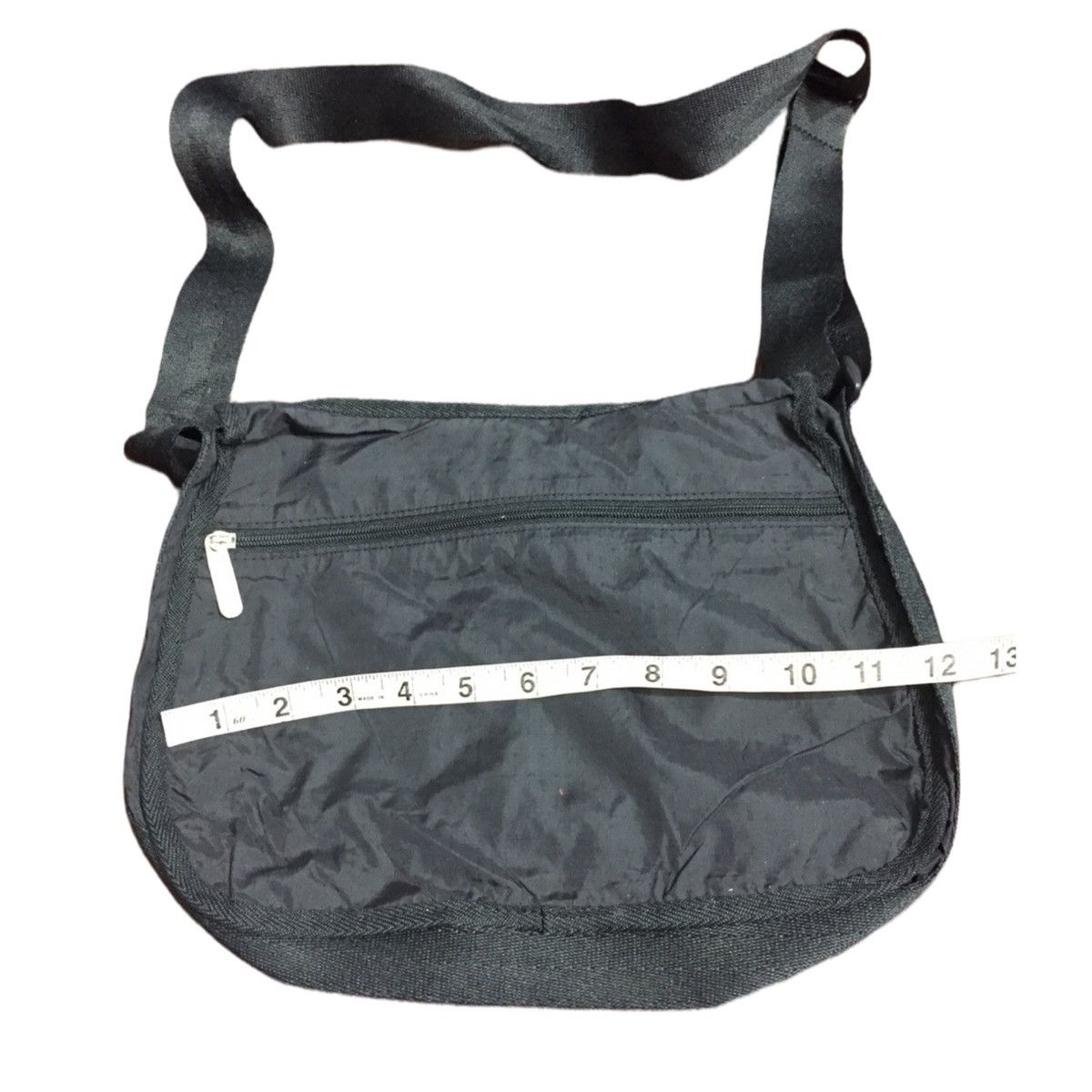 LeSportsac Lesportsac sling /shoulder bag black nice design Size ONE SIZE - 1 Thumbnail