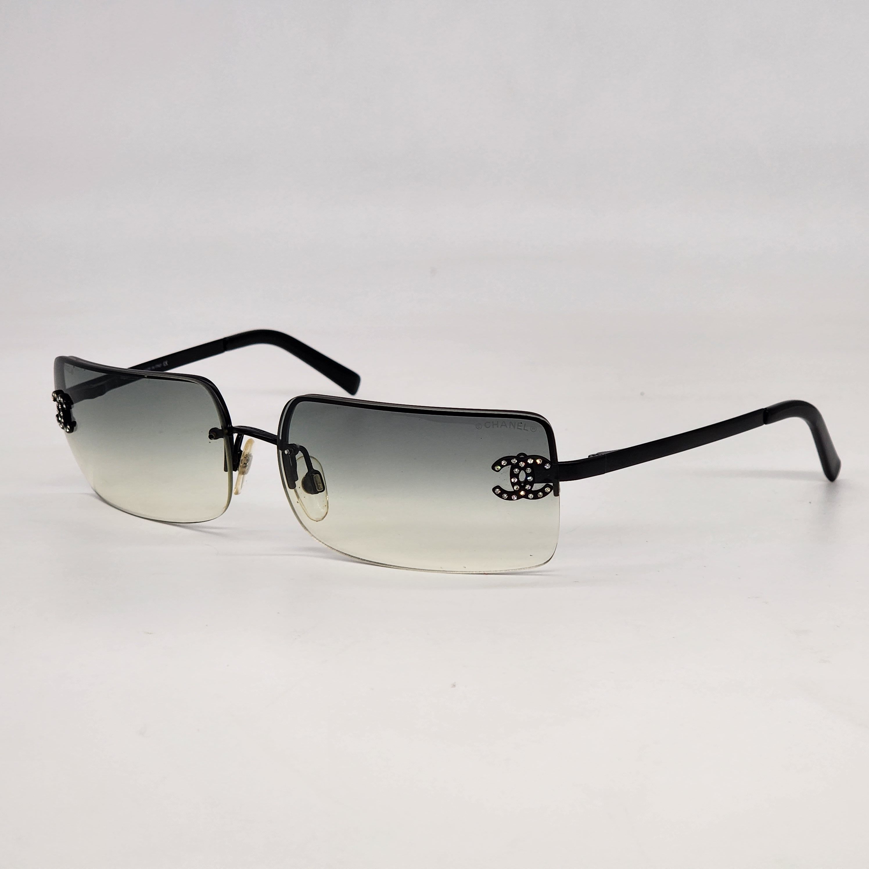 Chanel vintage best sale rhinestone sunglasses