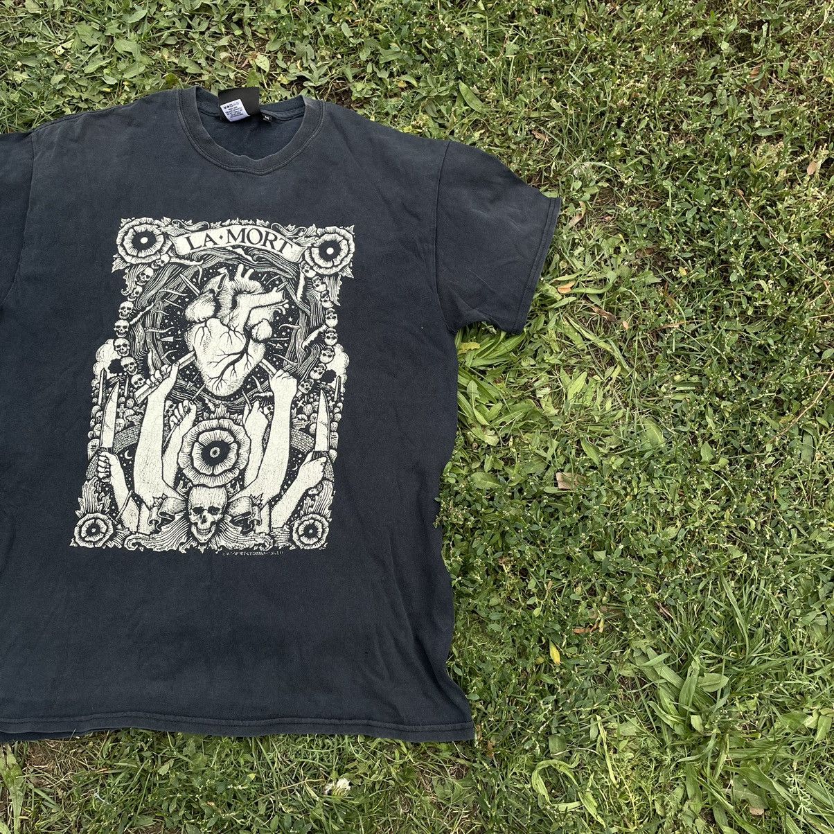 Vintage Vintage 90s Graphic Tee Occult Horror Print Dark Academia M Size US M / EU 48-50 / 2 - 2 Thumbnail