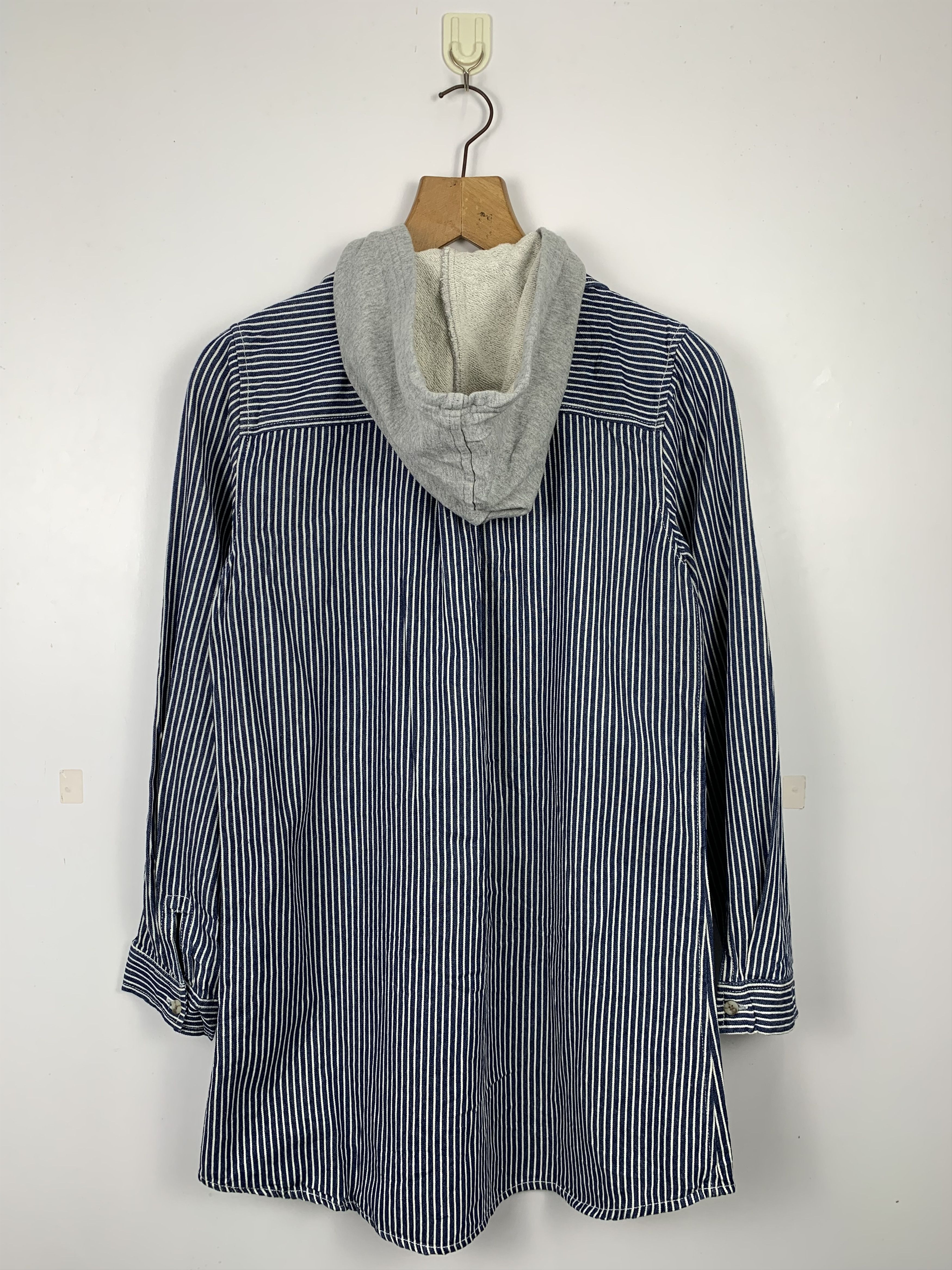 Japanese Brand Vintage JAPANESE BRAND Striped Hoodie Zip Up Parkas Jacket Size US S / EU 44-46 / 1 - 7 Thumbnail