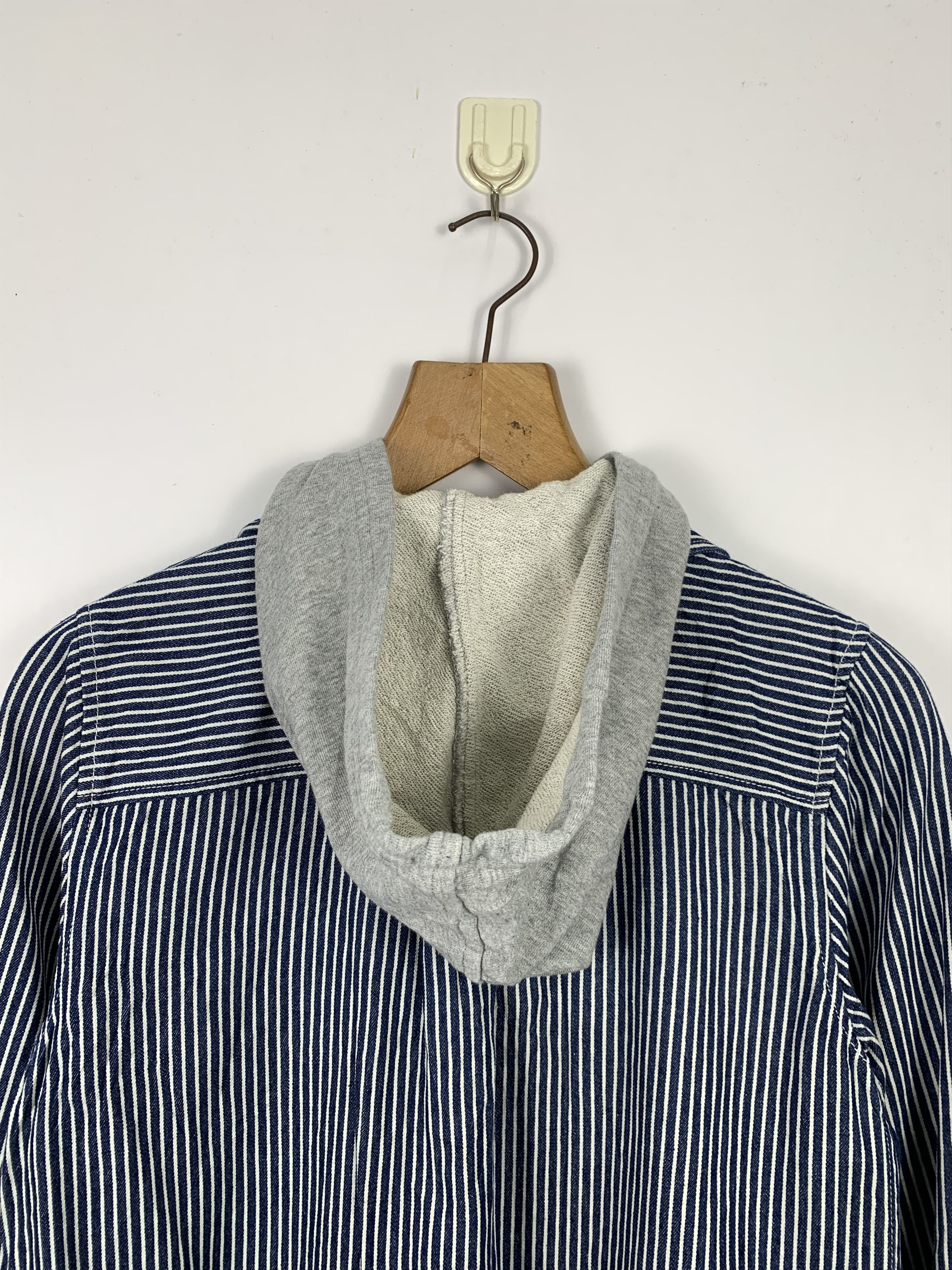 Japanese Brand Vintage JAPANESE BRAND Striped Hoodie Zip Up Parkas Jacket Size US S / EU 44-46 / 1 - 8 Thumbnail