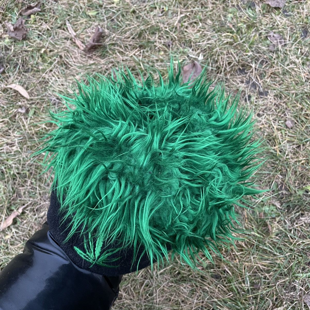Vintage Vintage 90s Mohair Beanie Cannabis Leaf Streetwear Drip OS Size ONE SIZE - 4 Thumbnail