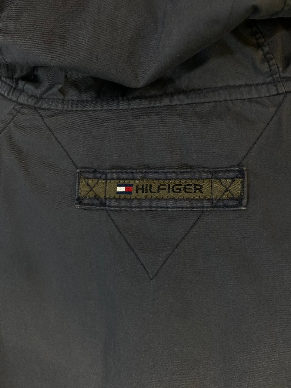 Tommy Hilfiger Vintage Tommy Hilfiger Half Zipper anorak Jacket Nice Design Size US S / EU 44-46 / 1 - 3 Thumbnail