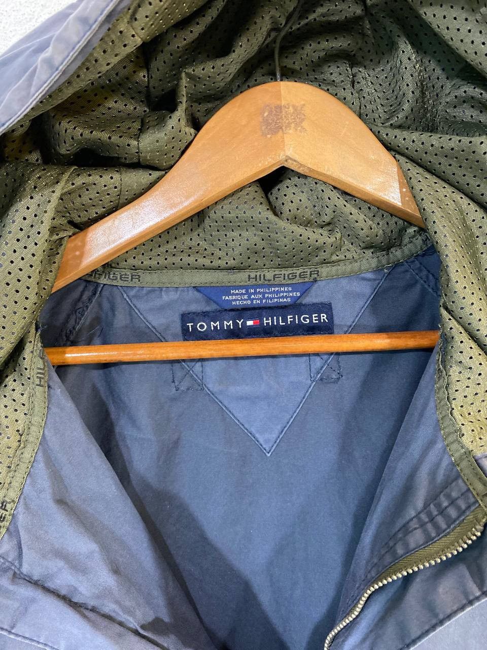 Tommy Hilfiger Vintage Tommy Hilfiger Half Zipper anorak Jacket Nice Design Size US S / EU 44-46 / 1 - 9 Thumbnail