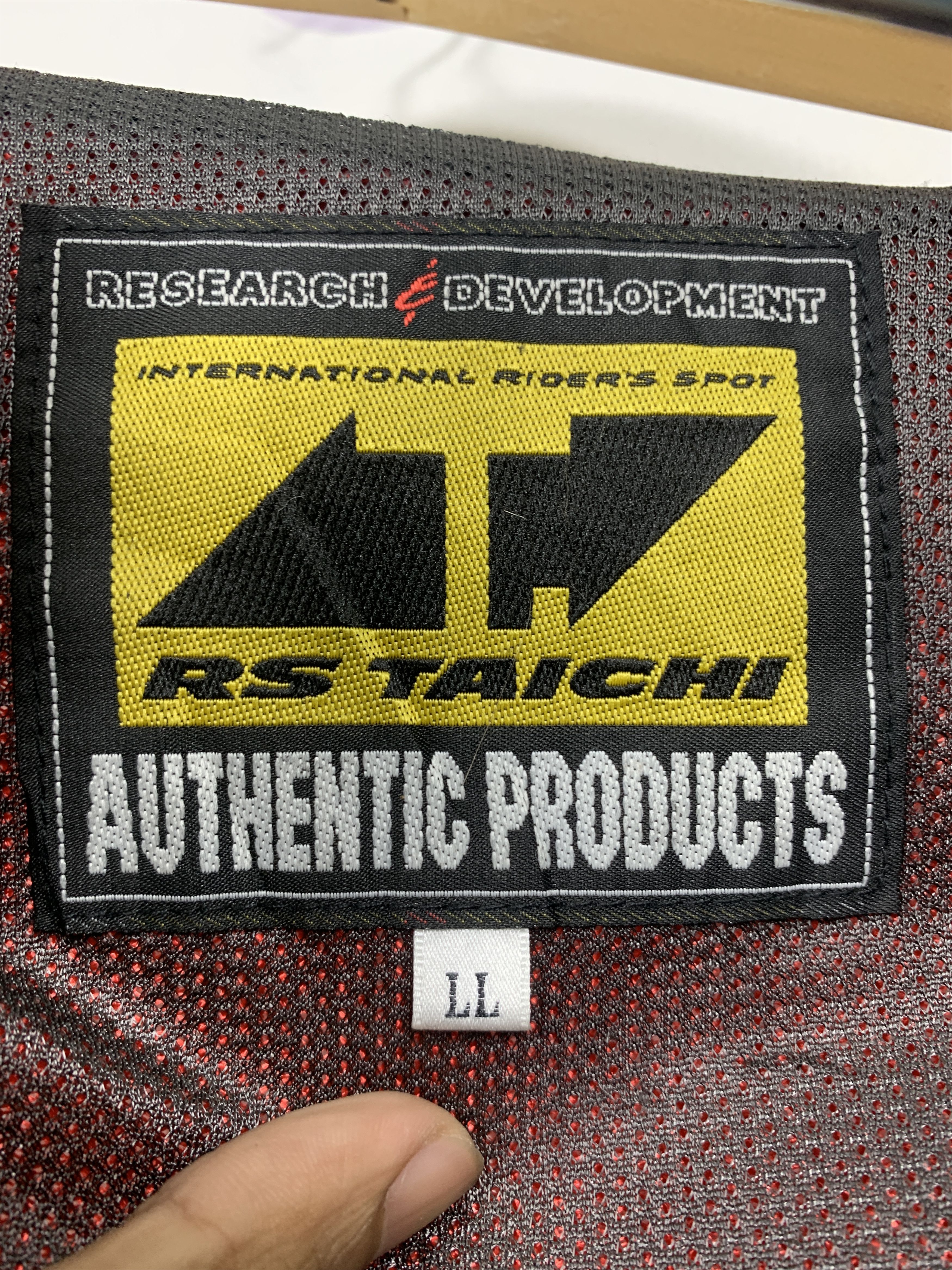 Japanese Brand Vintage RS TAICHI Rider Racing Motorcycle Jacket J1401 Size US S / EU 44-46 / 1 - 11 Thumbnail