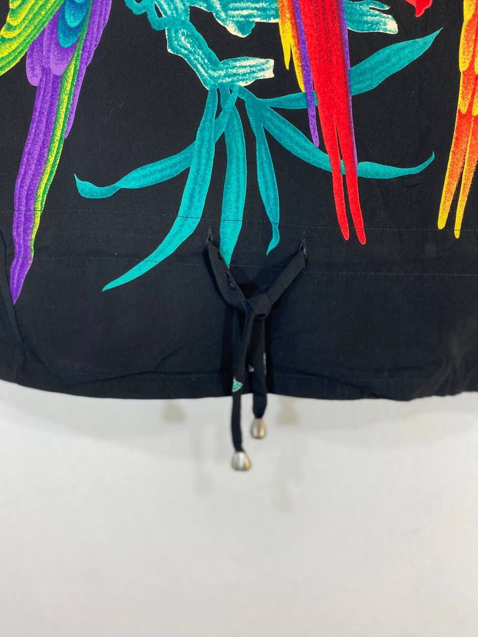 Japanese Brand Vintage Japanese Brands Parrot Vest nice design Size US M / EU 48-50 / 2 - 6 Thumbnail