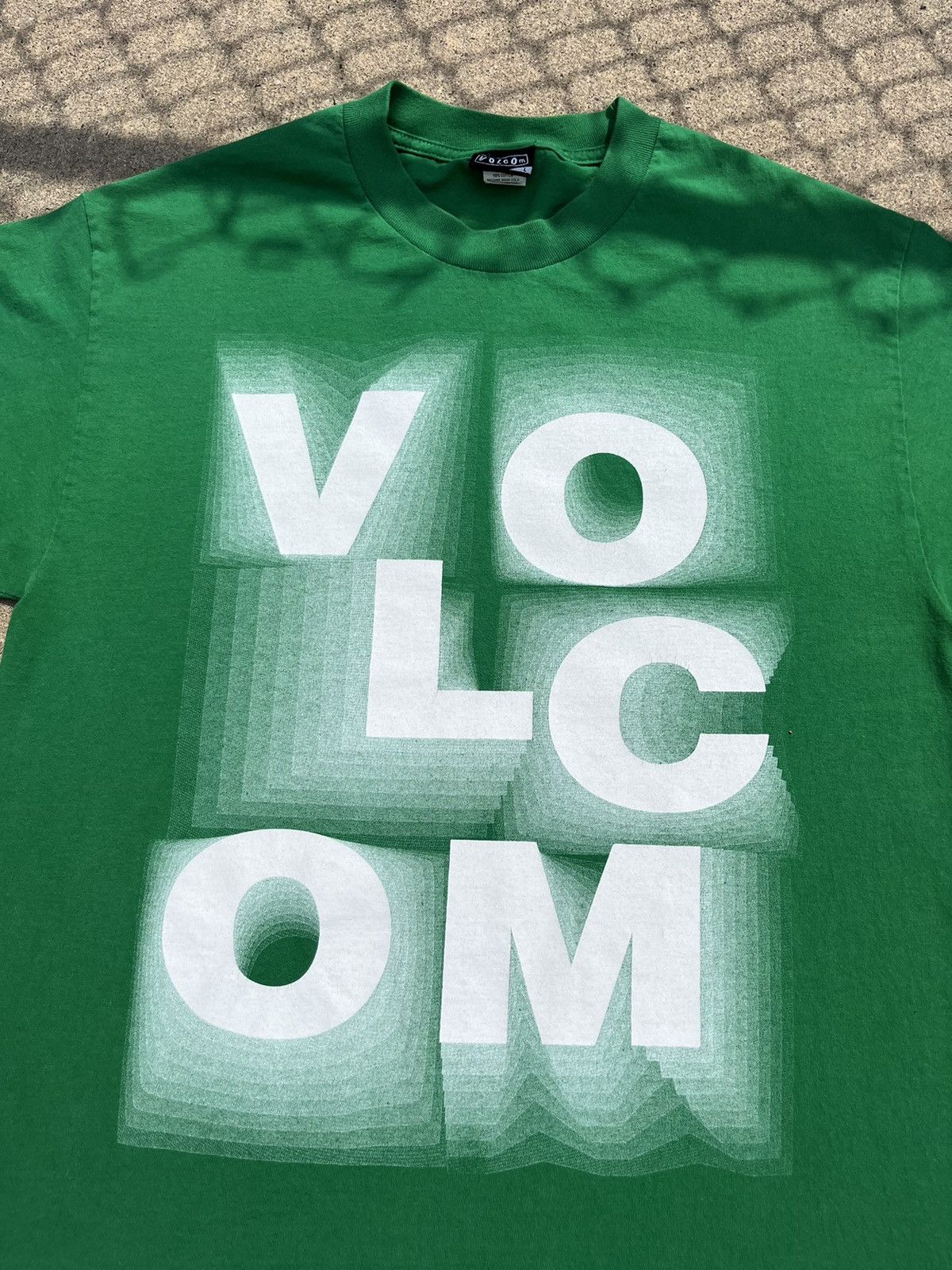 Volcom VINTAGE Y2K VOLCOM SKATEBOARDS T-SHIRT Size US L / EU 52-54 / 3 - 2 Thumbnail