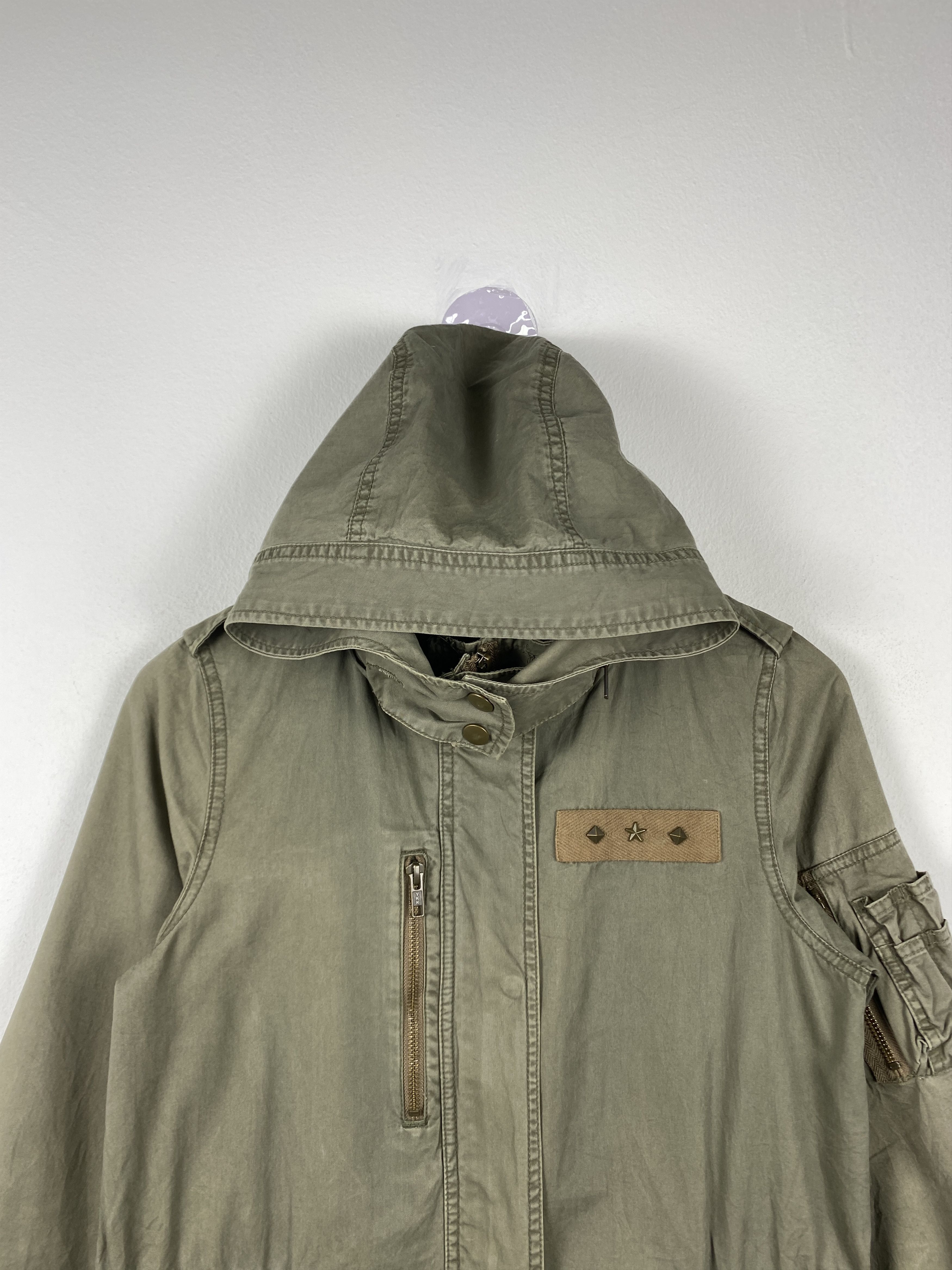 Japanese Brand Vintage Purple And Yellow Hoodie Zip Up Parkas Jacket J1292 Size US S / EU 44-46 / 1 - 2 Thumbnail