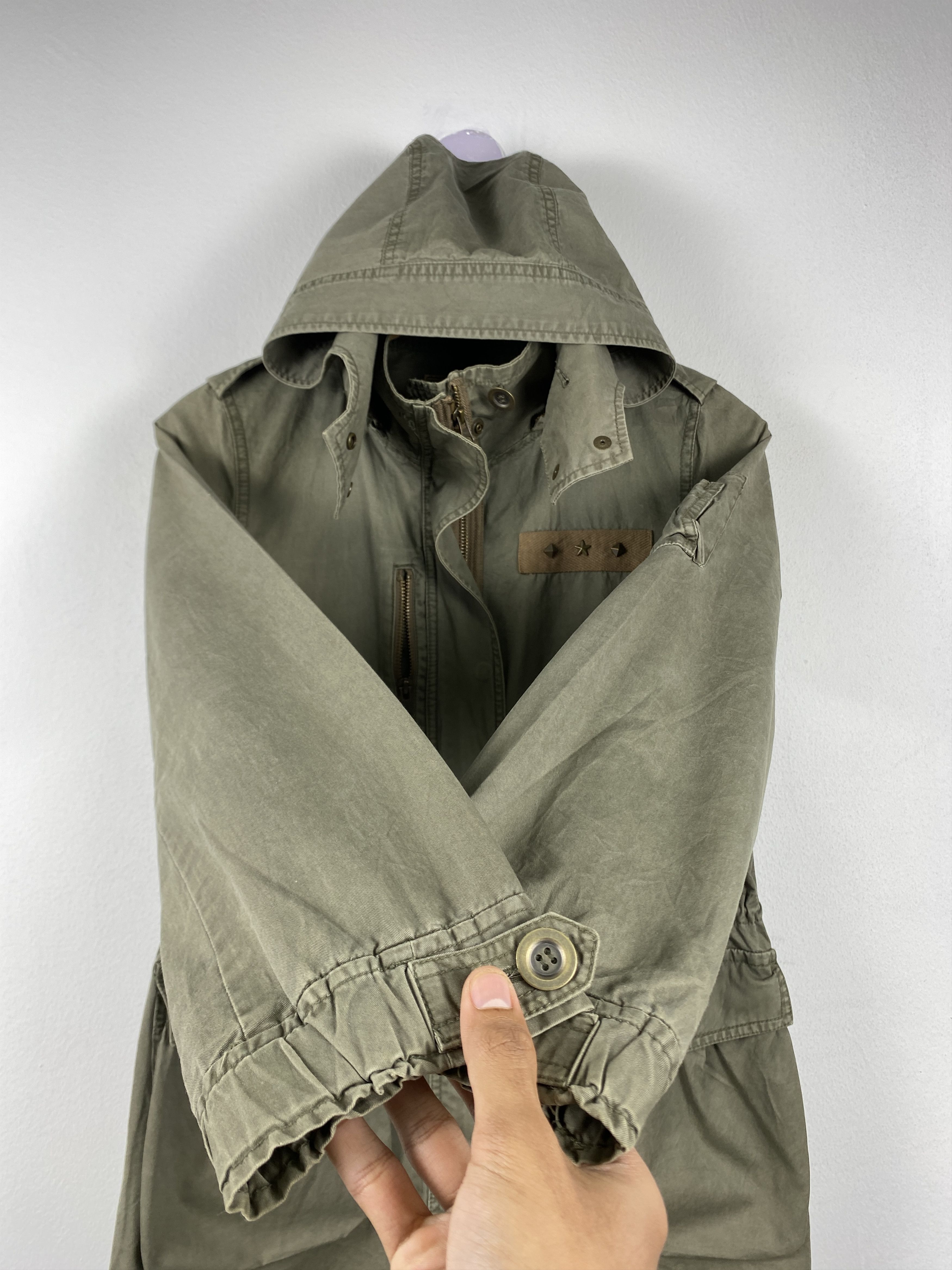 Japanese Brand Vintage Purple And Yellow Hoodie Zip Up Parkas Jacket J1292 Size US S / EU 44-46 / 1 - 8 Thumbnail