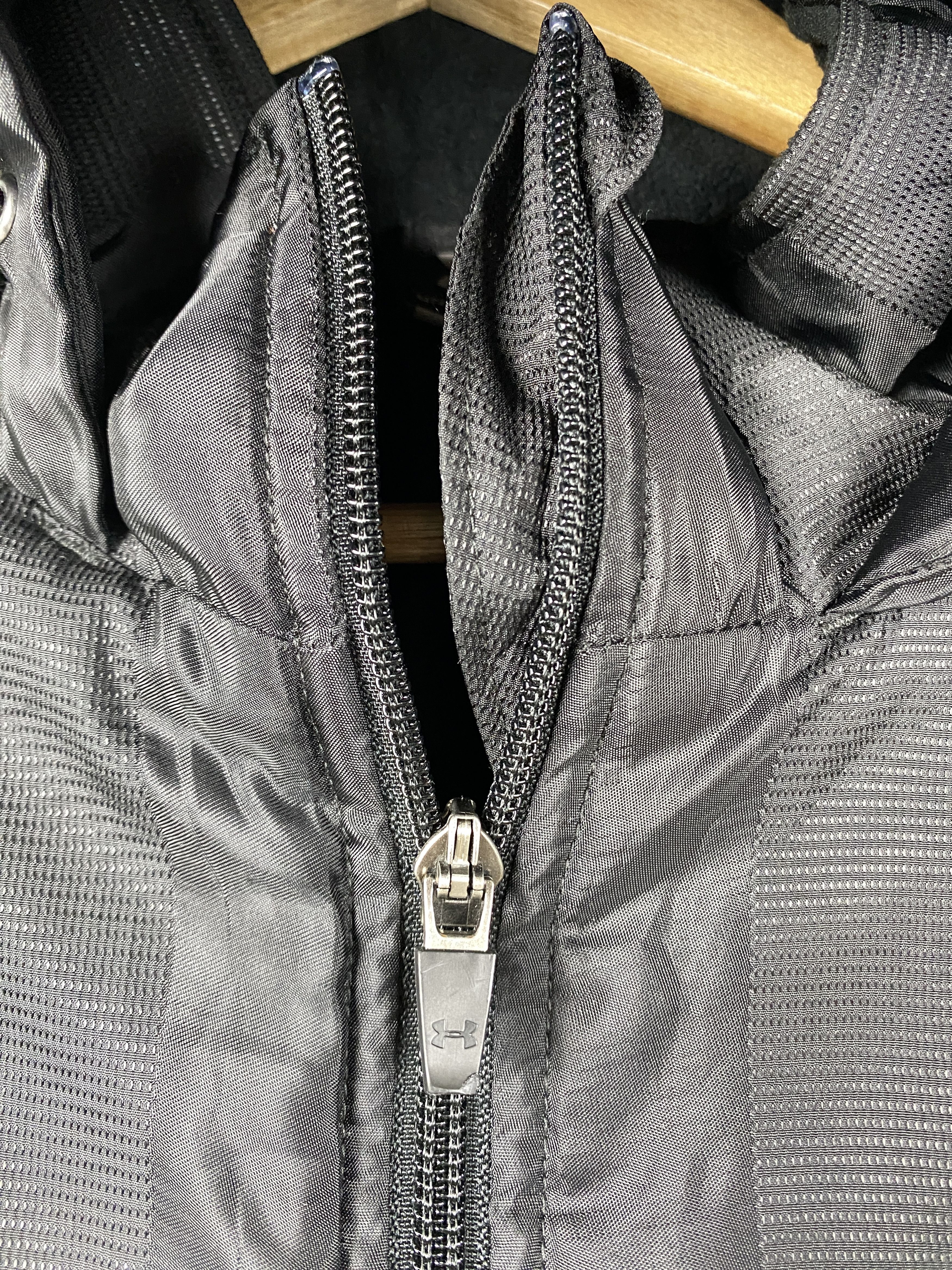 Under Armour Vintage Under Armour Hoodie Zip Up Long Jacket J1265 Size US M / EU 48-50 / 2 - 5 Thumbnail