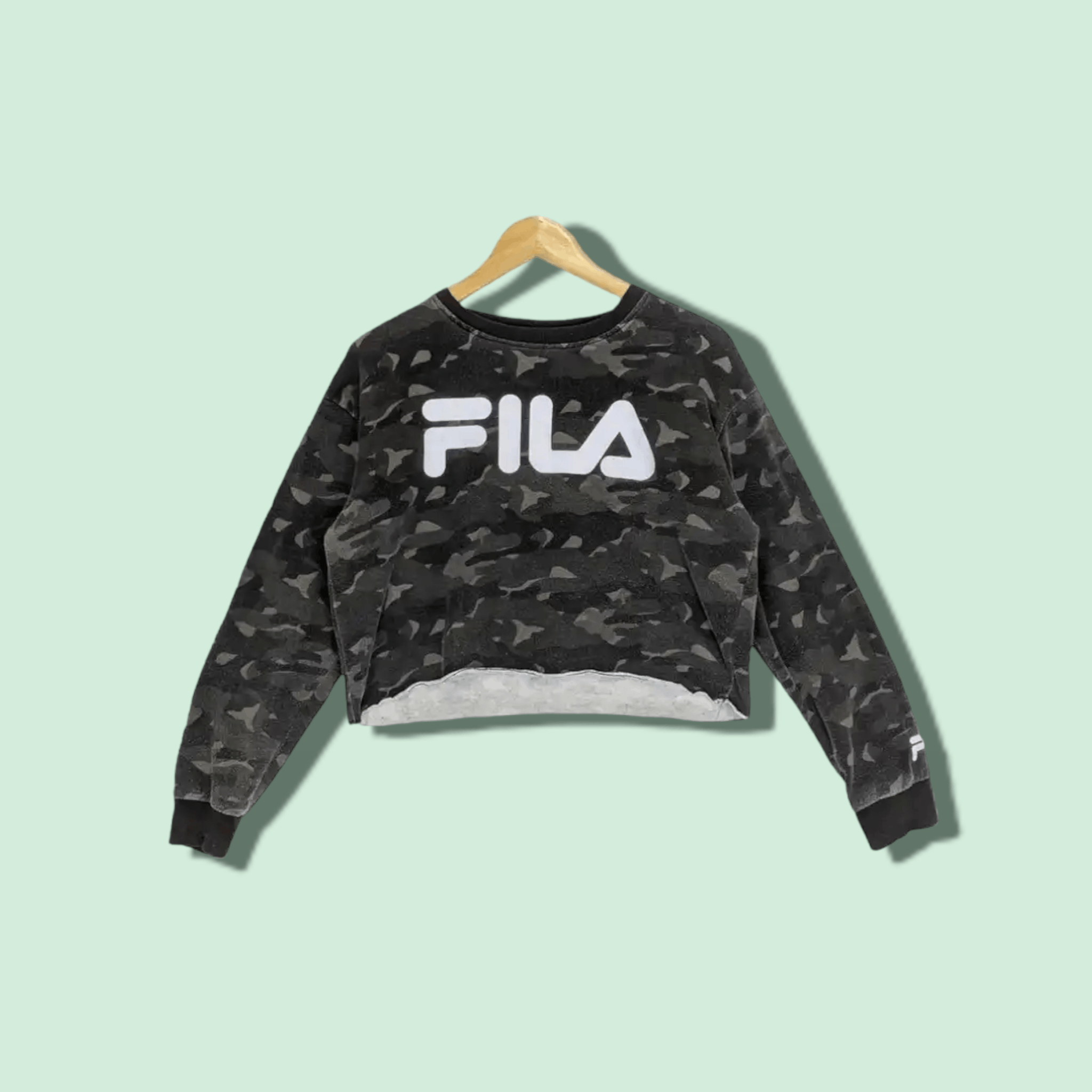 Fila FILA Big Spell Out Camouflage Jumper Sweatshirt Size S / US 4 / IT 40 - 1 Thumbnail