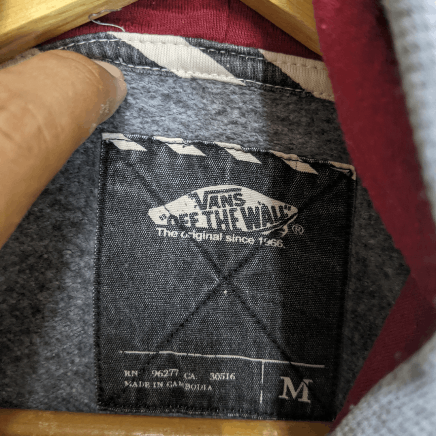 Vans VANS Skateboard Big Spell Out Logo Hoodie Size US M / EU 48-50 / 2 - 12 Thumbnail