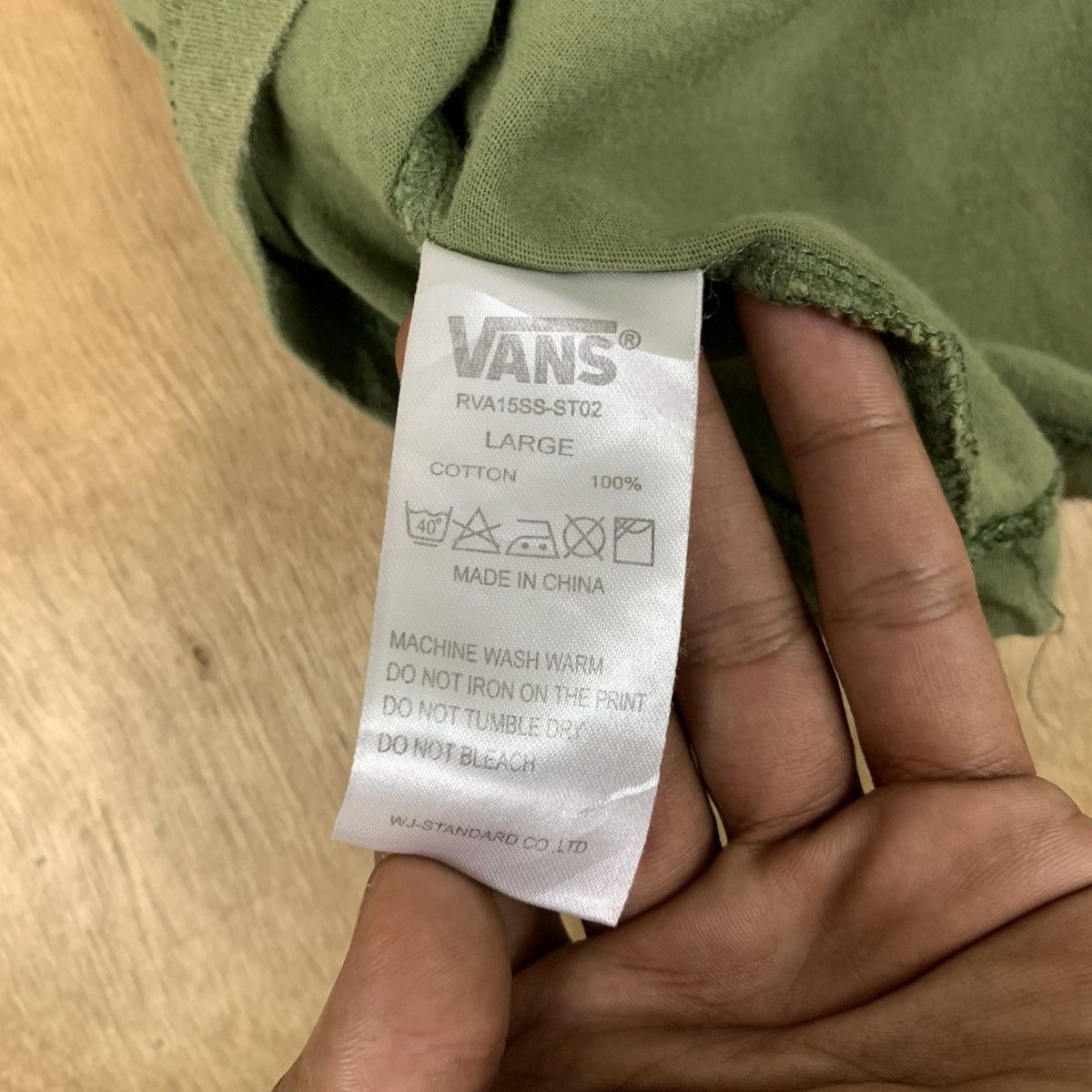 Japanese Brand × Vans Vintag VANS OFF THE WALL Skate Streetwear Single Stitch Tee Size US M / EU 48-50 / 2 - 19 Thumbnail