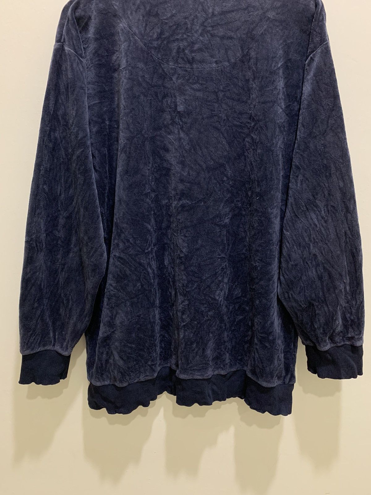 Designer × Velvet CODE ALMAN Vintage 90s Embroidery BigLogo Velvet Sweatshirt Size US L / EU 52-54 / 3 - 10 Thumbnail