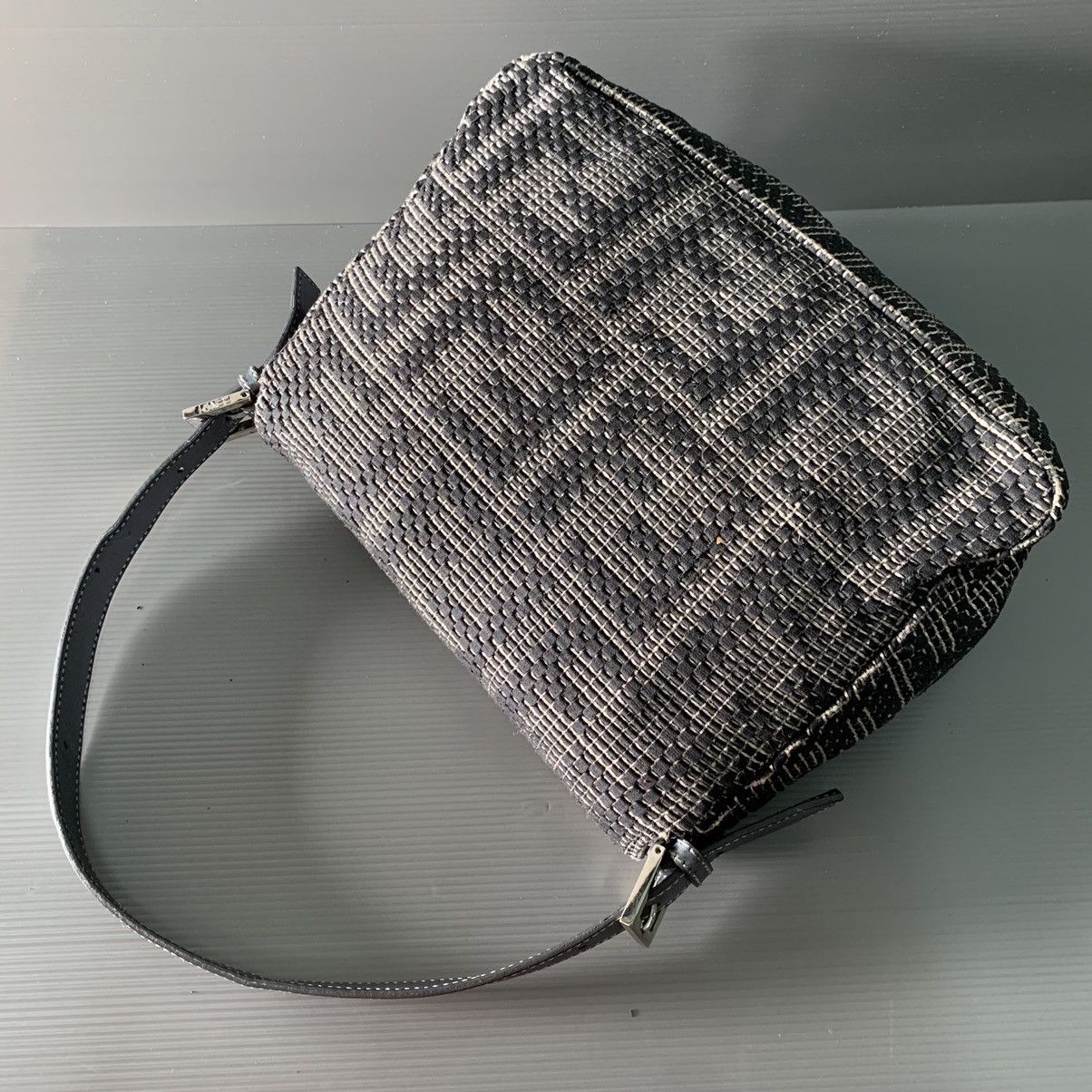 Fendi Fendi Mama Zucca Shoulder Handbag Size ONE SIZE - 4 Thumbnail