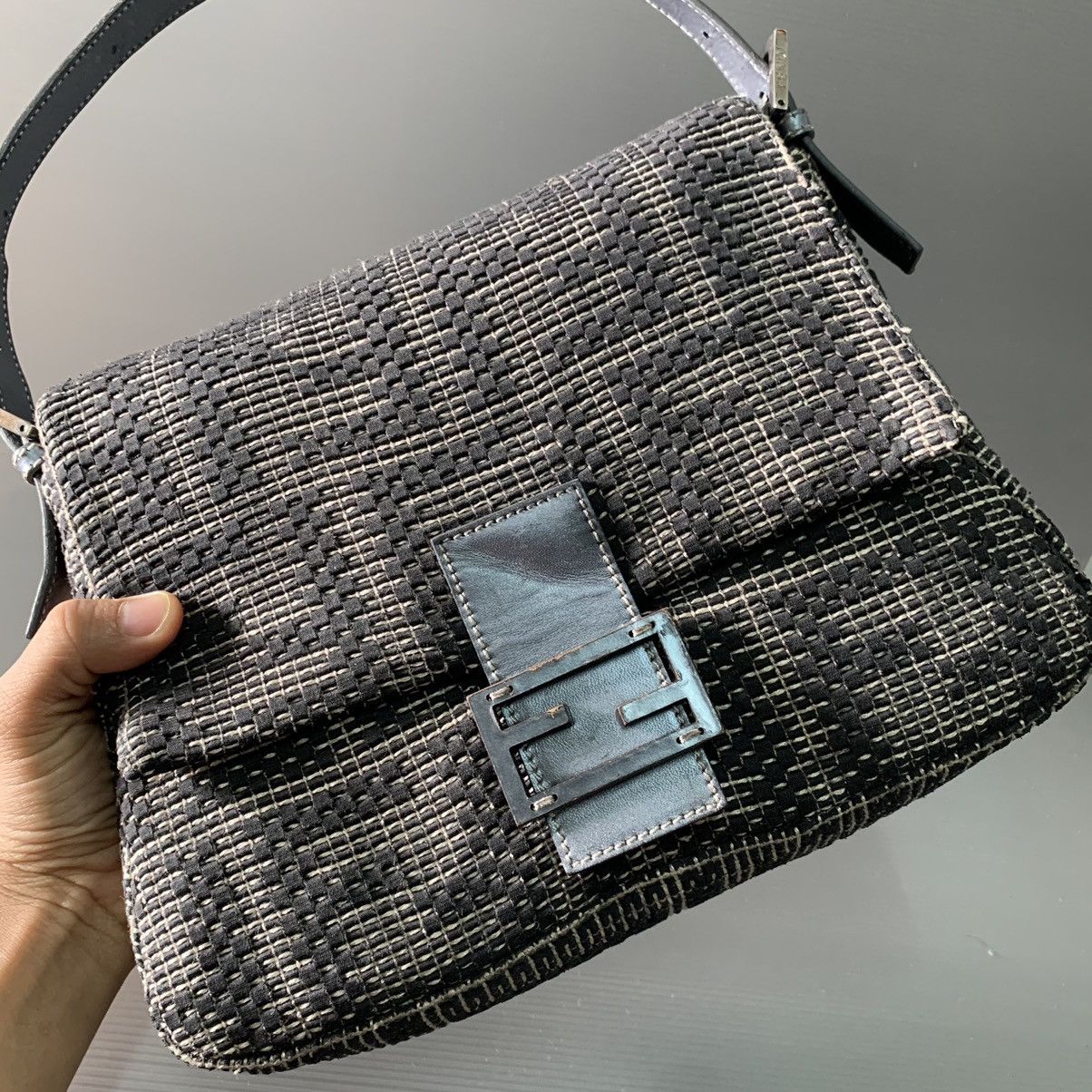 Fendi Fendi Mama Zucca Shoulder Handbag Size ONE SIZE - 10 Thumbnail