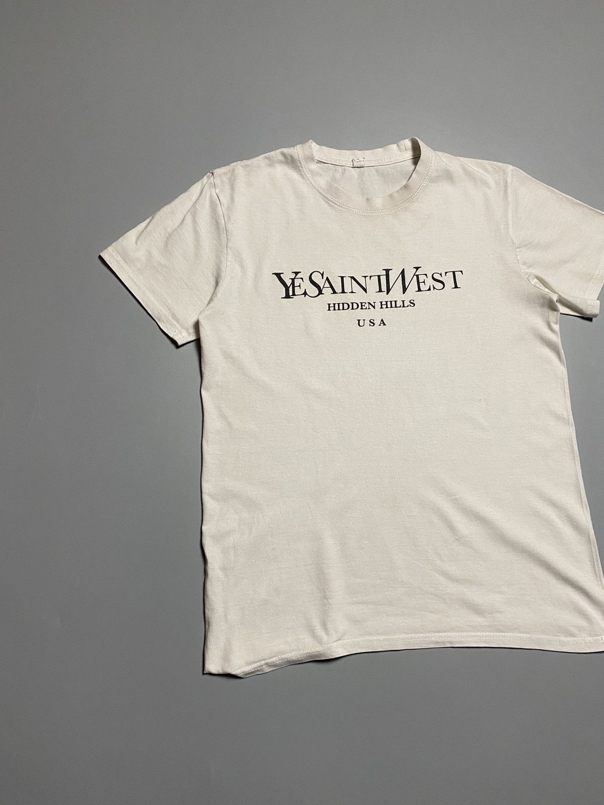 Vintage YeSaintWest hidden hills vintage t-shirt Kanye Size US S / EU 44-46 / 1 - 2 Thumbnail