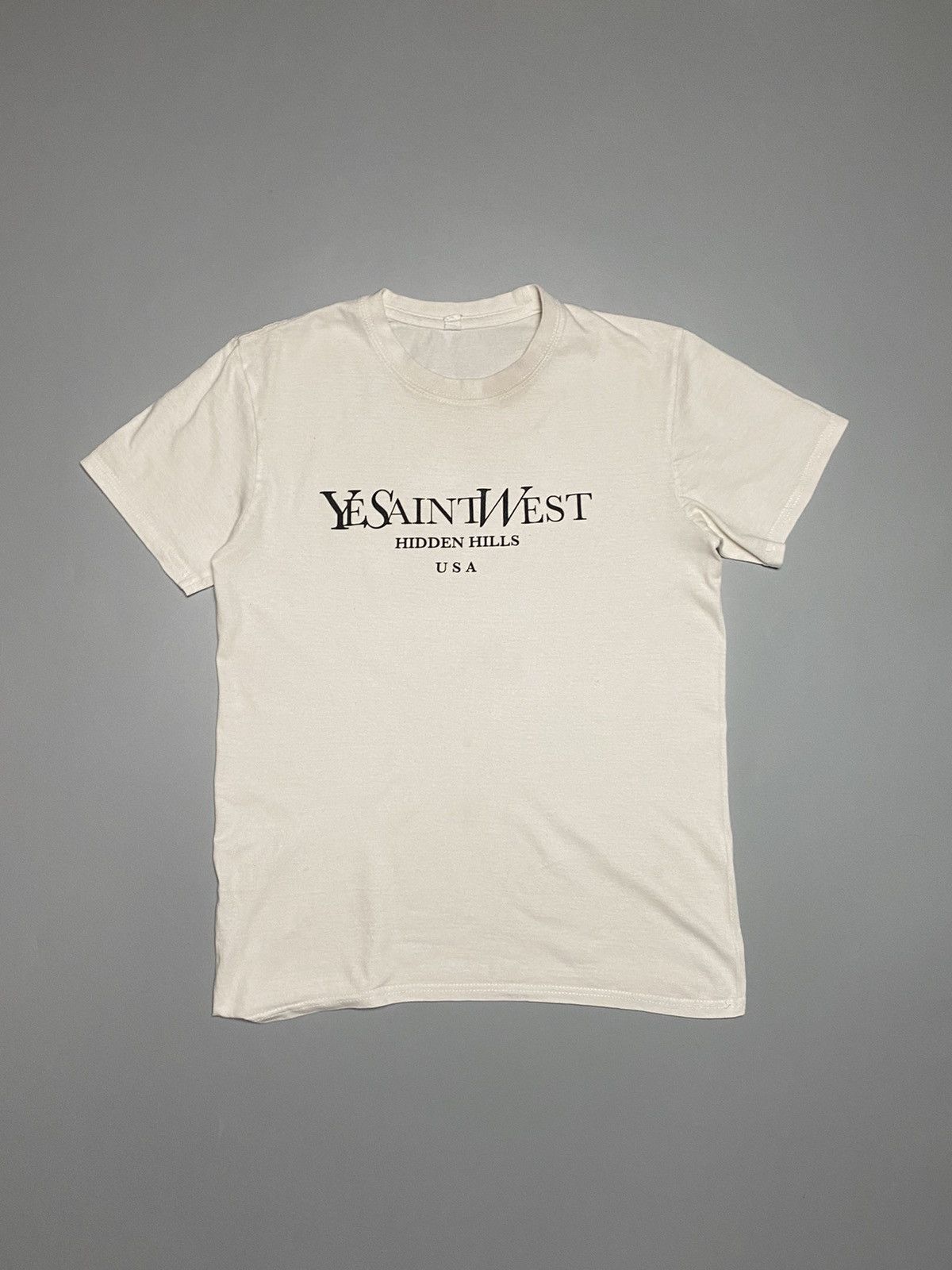 Vintage YeSaintWest hidden hills vintage t-shirt Kanye Size US S / EU 44-46 / 1 - 1 Thumbnail