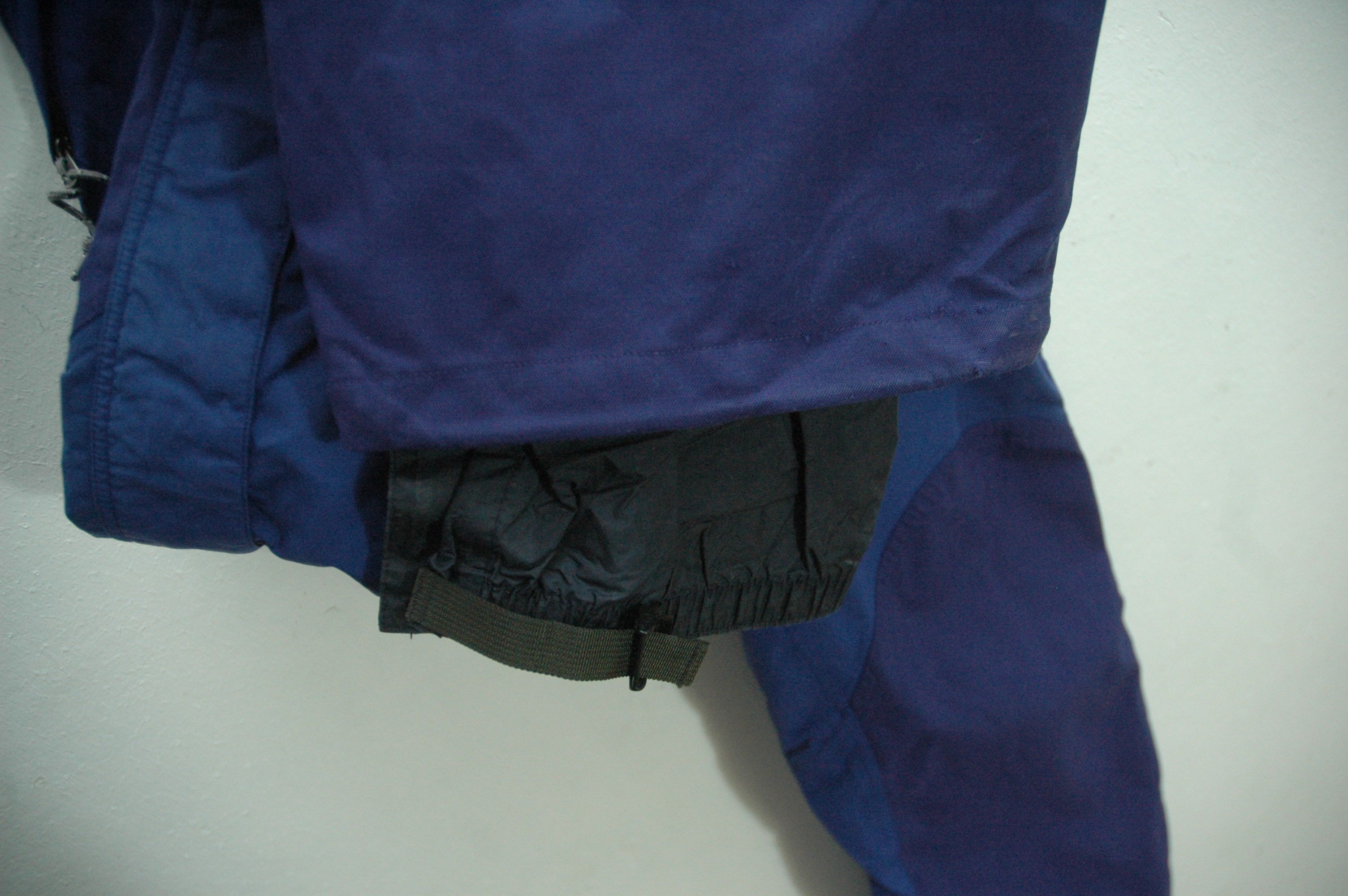 Patagonia Vintage Patagonia Ski Snowboard Bib Pant Size US 34 / EU 50 - 12 Thumbnail