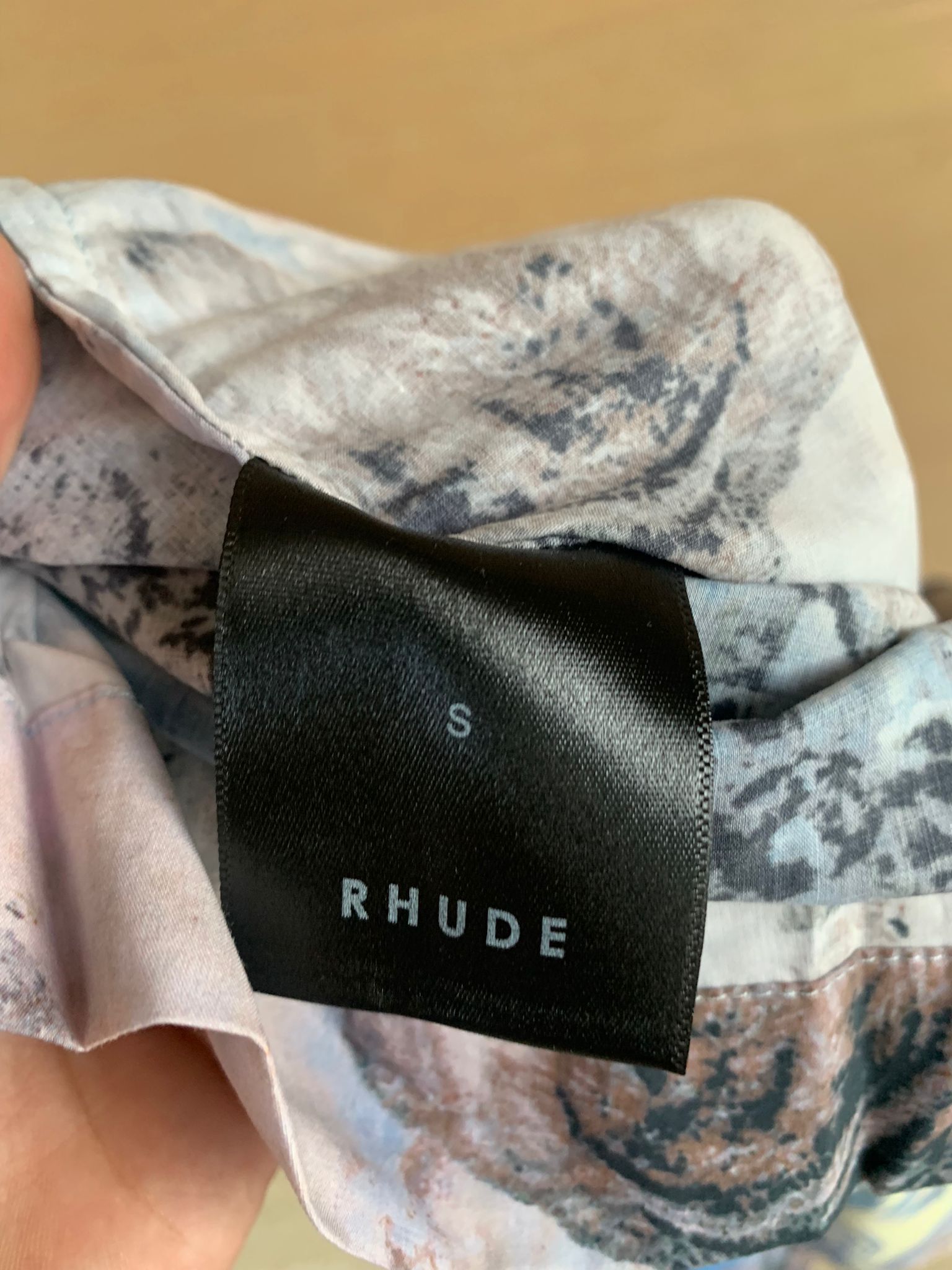 Rhude Wolves SS Button Up in Wolves Print Size US S / EU 44-46 / 1 - 16 Thumbnail