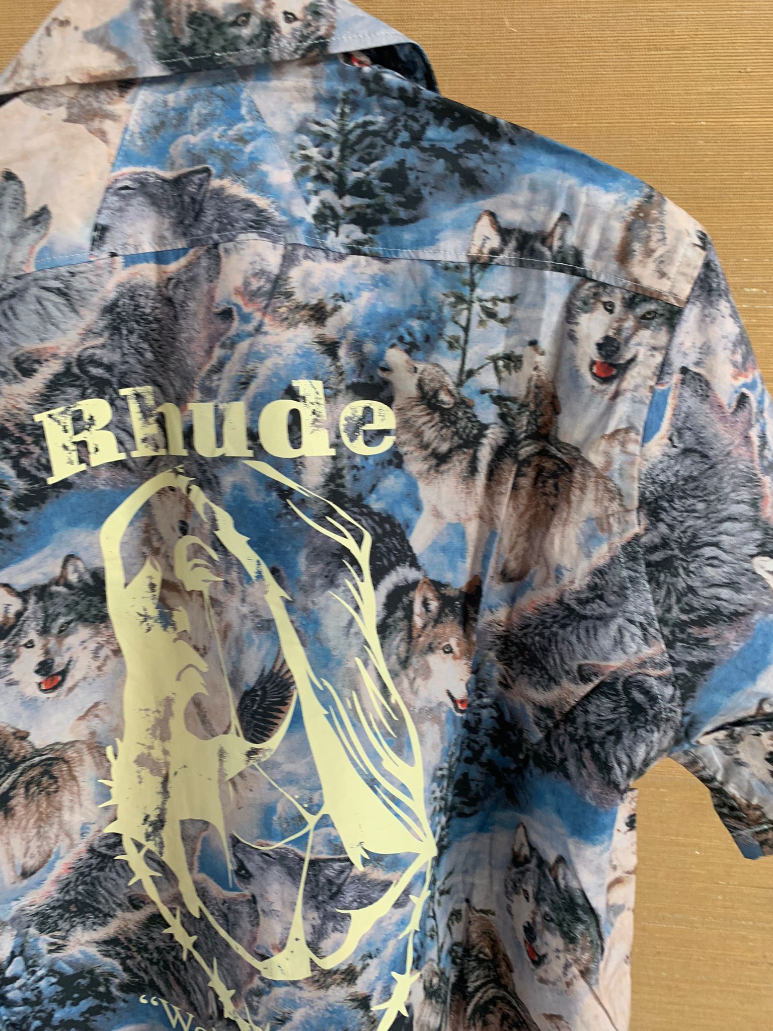 Rhude Wolves SS Button Up in Wolves Print Size US S / EU 44-46 / 1 - 15 Thumbnail