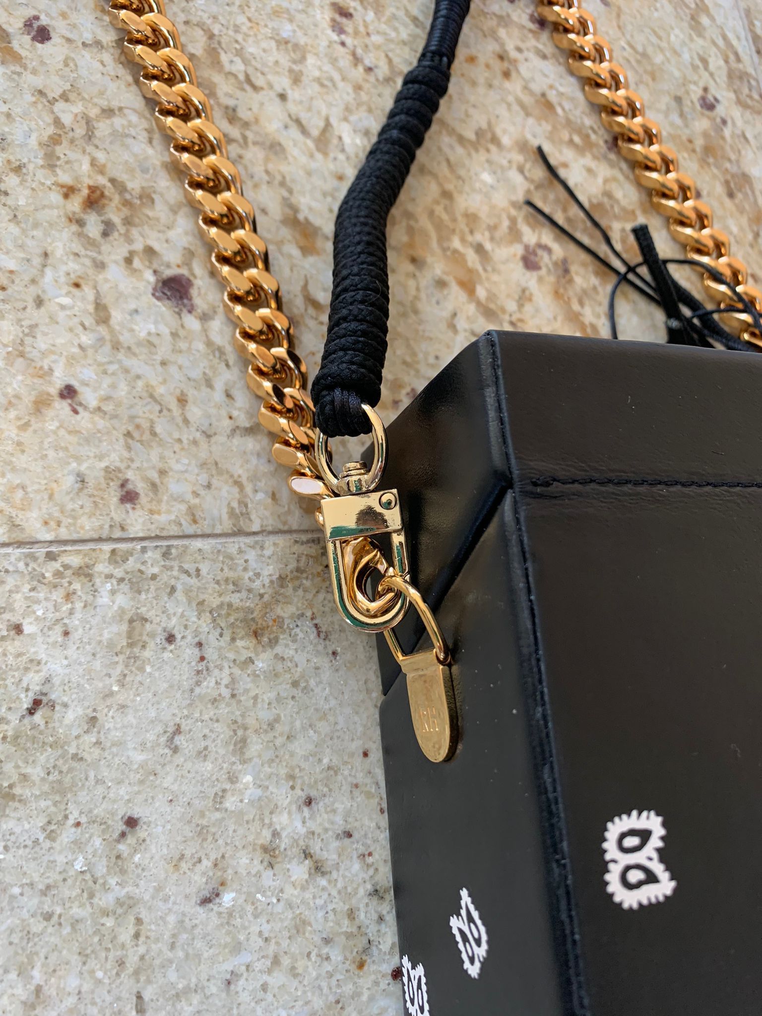 Rhude Cig Bag 7 in Black / White Size ONE SIZE - 6 Thumbnail