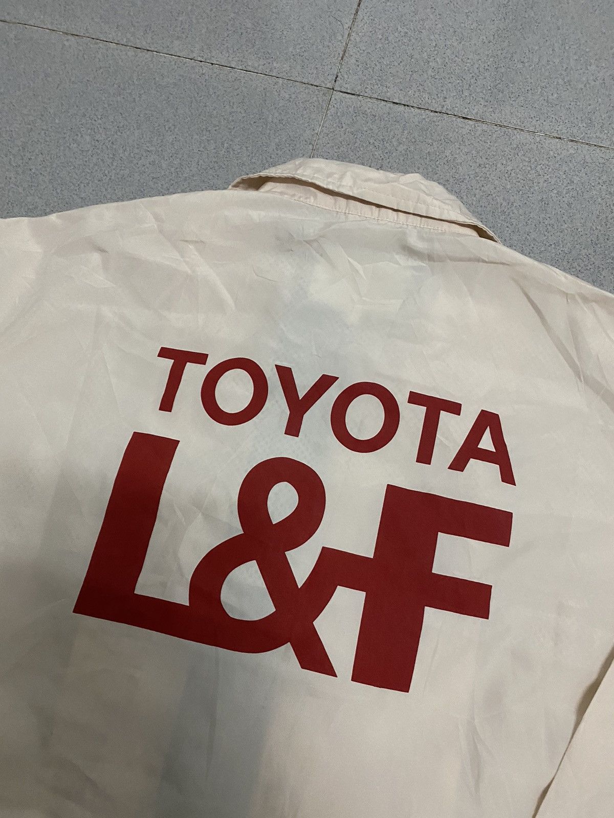 Vintage Vintage Toyota L&F Biglogo Light Jacket Size US L / EU 52-54 / 3 - 4 Thumbnail