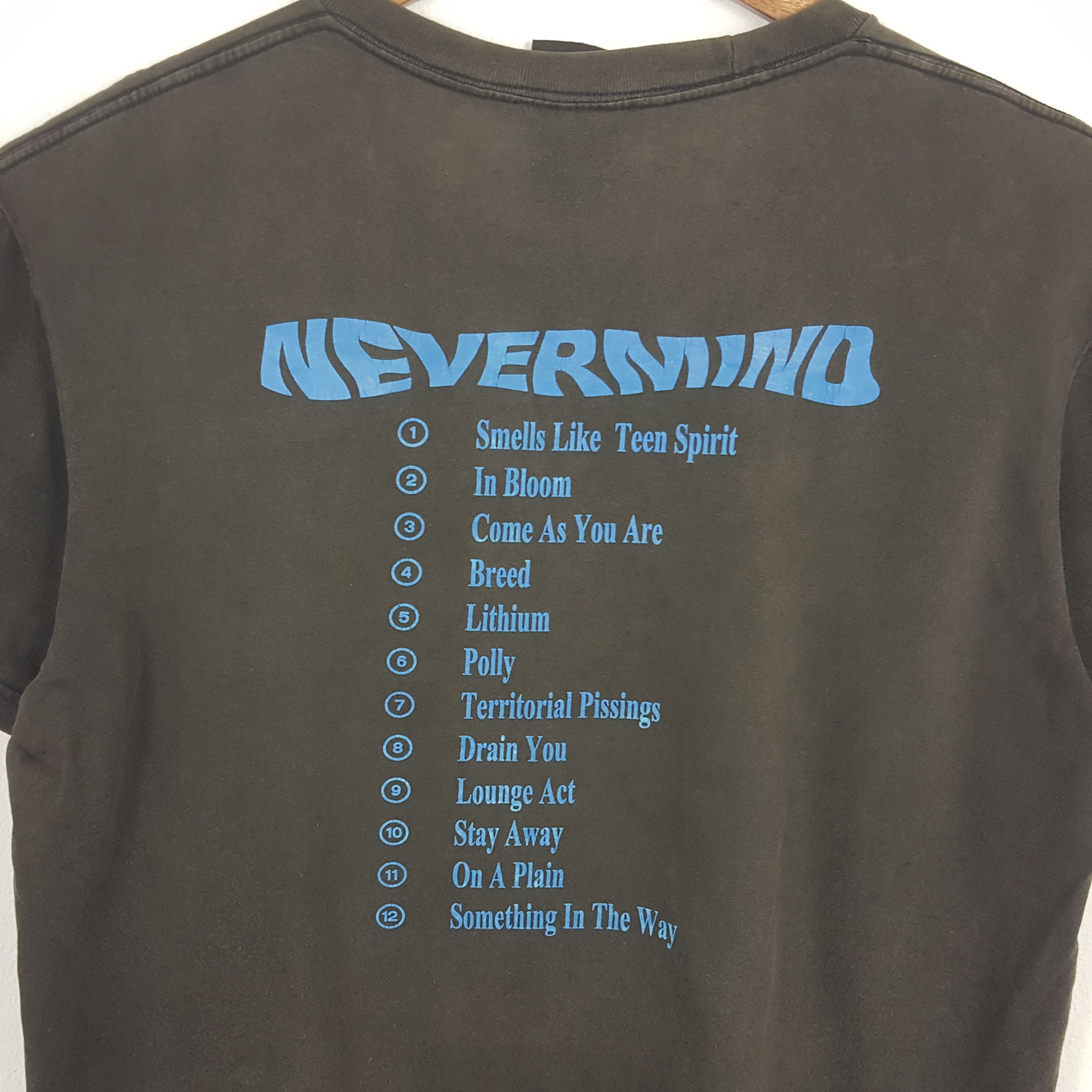Band Tees × Nirvana × Vintage Vintage NIRVANA NEVERMIND American Rock Band Album T-Shirt Size US XL / EU 56 / 4 - 4 Thumbnail