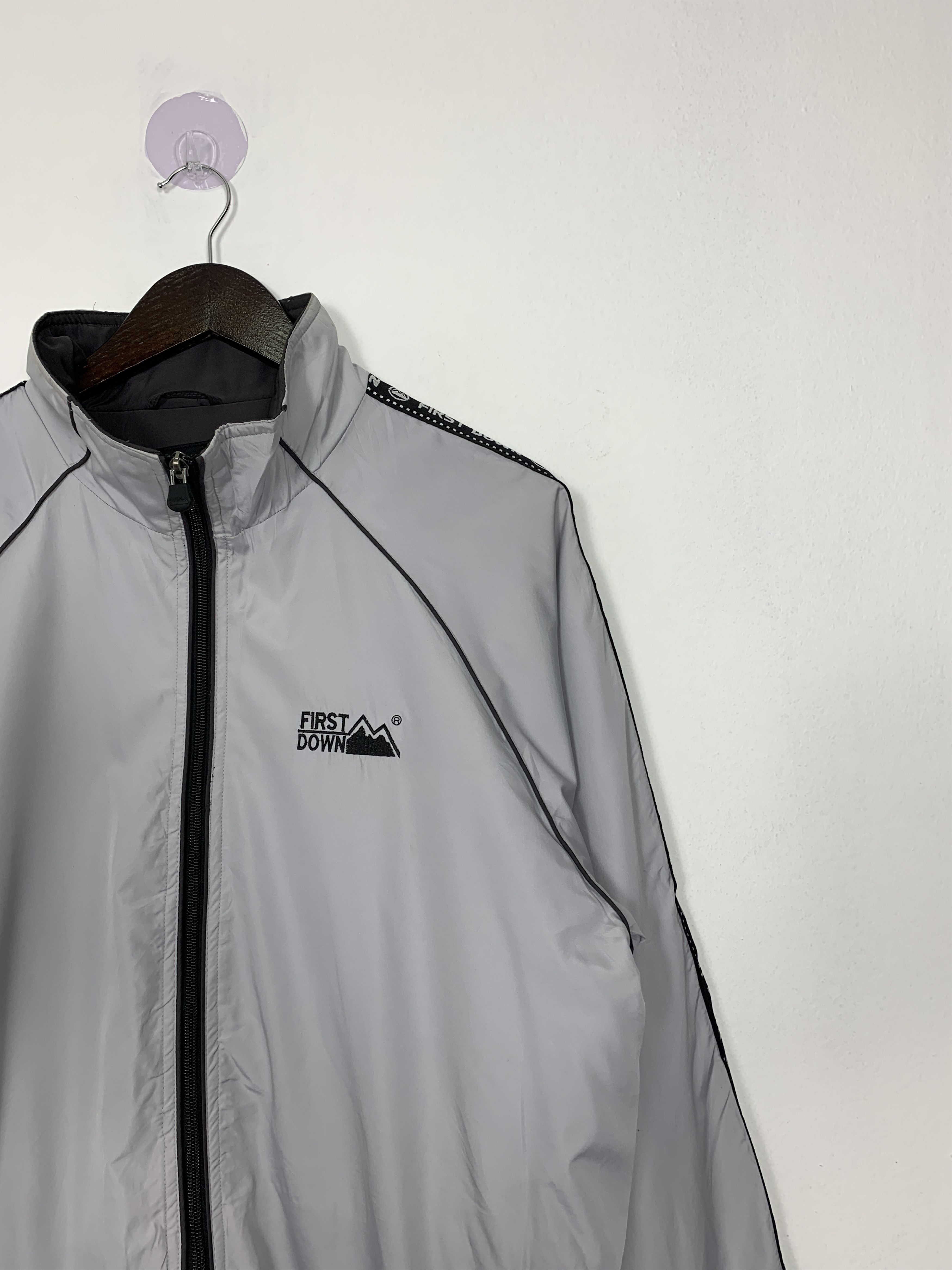 Vintage Vintage First Down Zip Up Windbreaker Jacket Size US M / EU 48-50 / 2 - 4 Thumbnail