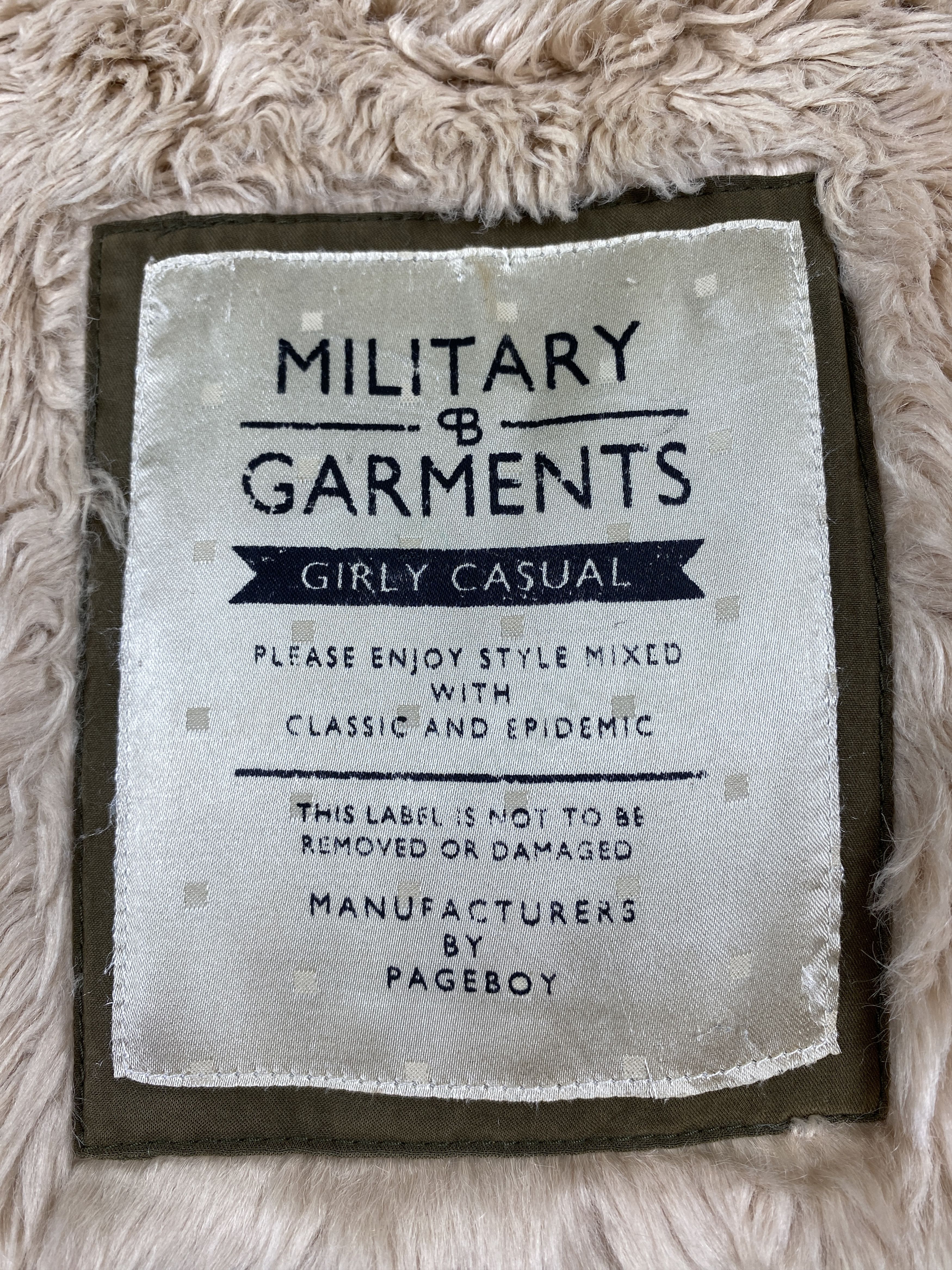 Japanese Brand Vintage Military Garments Sherpa Lining Parkas Jacket J1238 Size US S / EU 44-46 / 1 - 10 Thumbnail