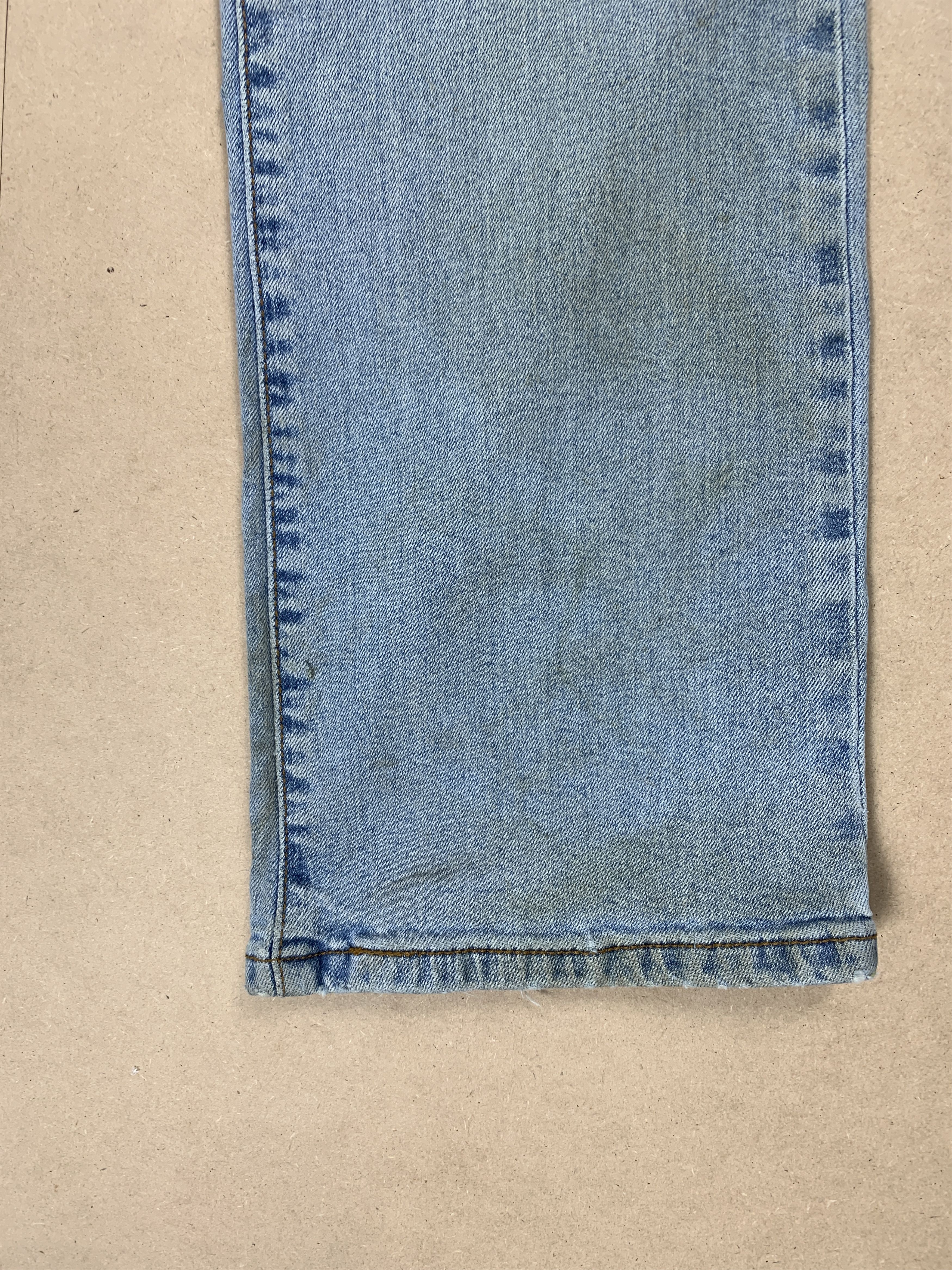 Levi's Vintage Levis 550 Boot Cut Stone Wash Jeans Size US 28 / EU 44 - 3 Thumbnail