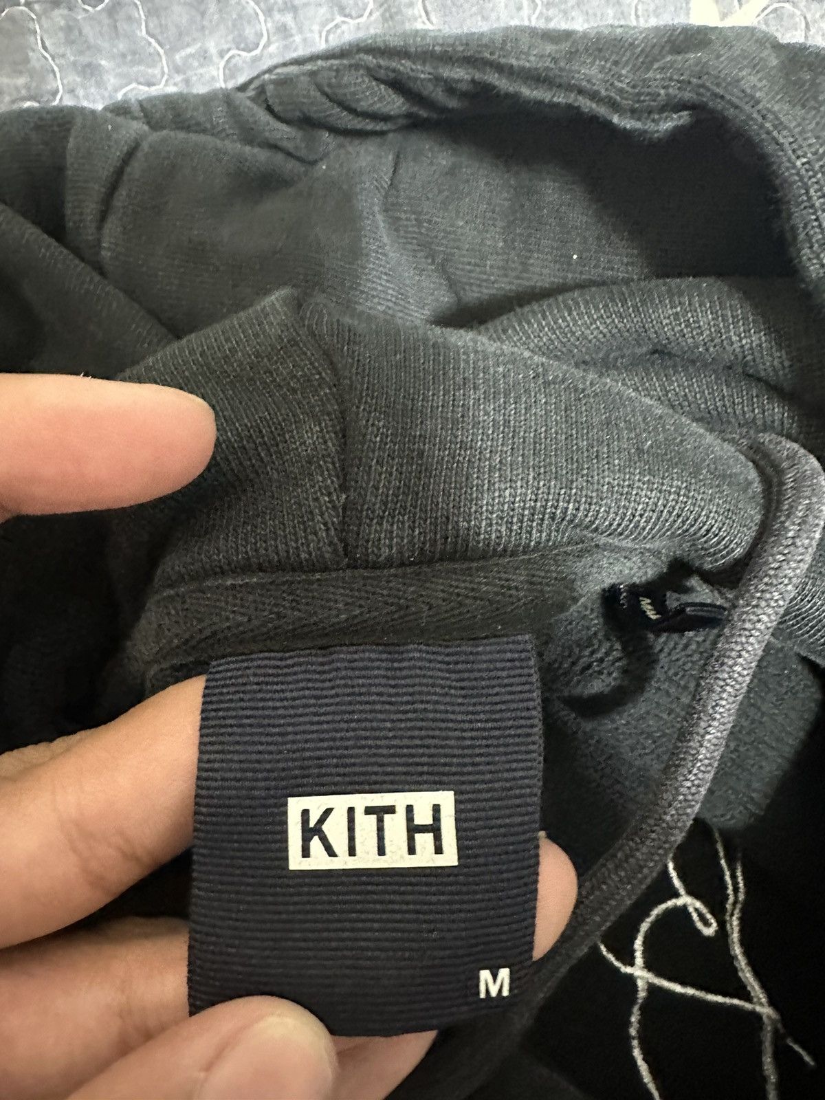 Kith Kith box logo city script hoodie Size US M / EU 48-50 / 2 - 3 Thumbnail