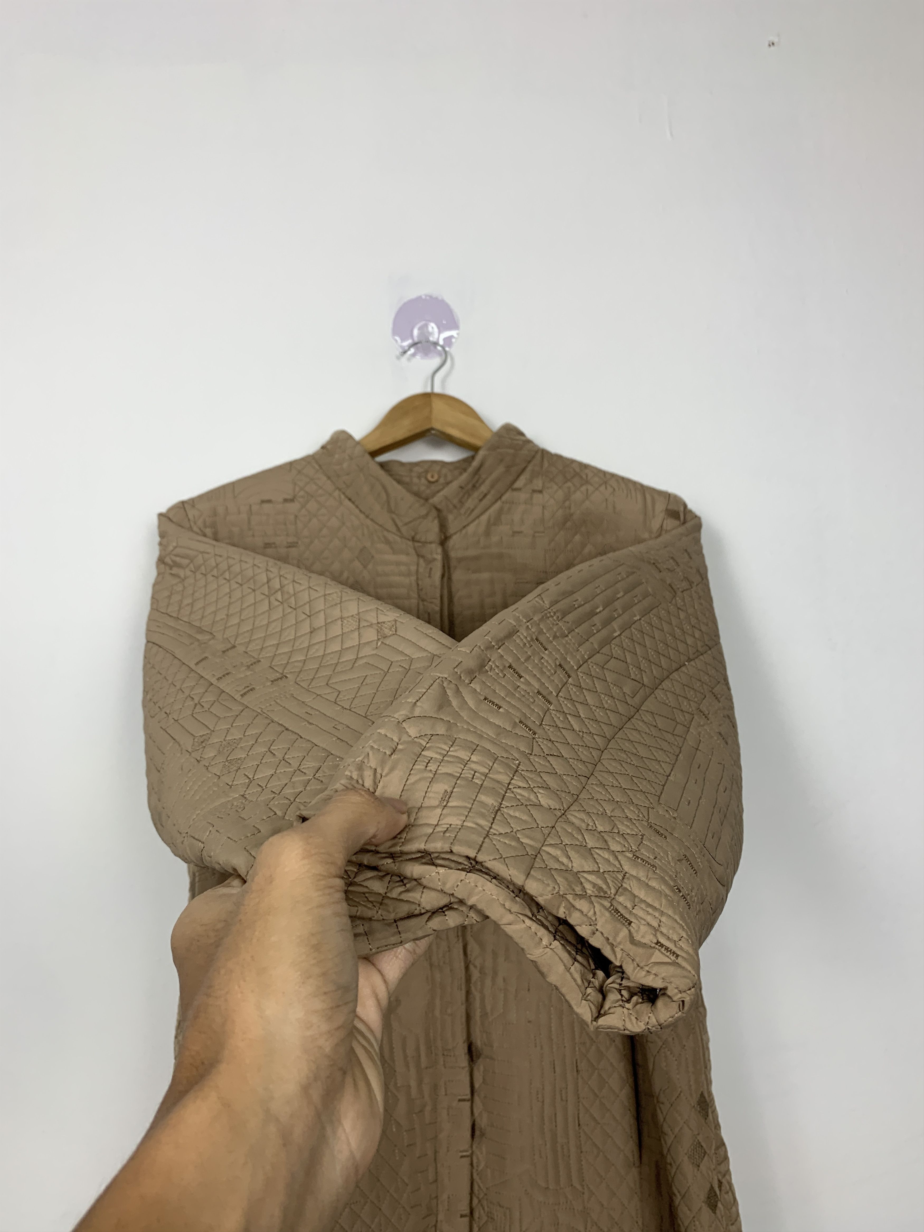Japanese Brand × Vintage Vintage JAPANESE BRAND Quilted Leopard Pattern Lining Jacket Size S / US 4 / IT 40 - 7 Thumbnail