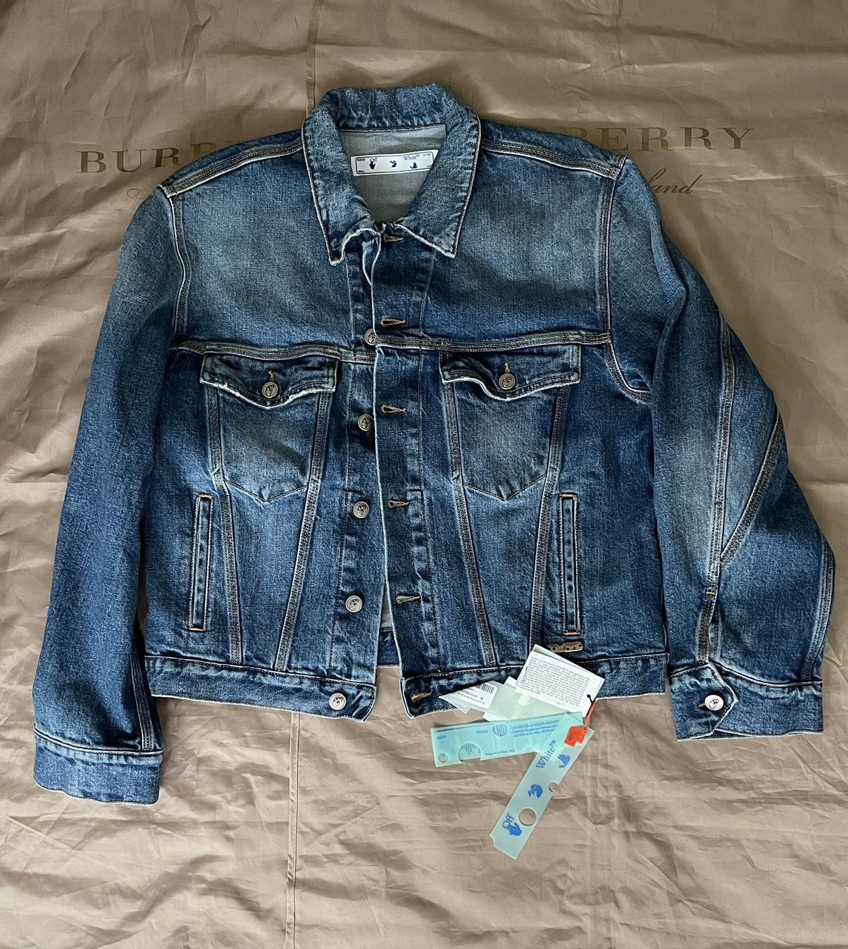 image of Off White Off-White Relaxed Fit Jean Jacket Size M$1750 Blue Denim, Men's