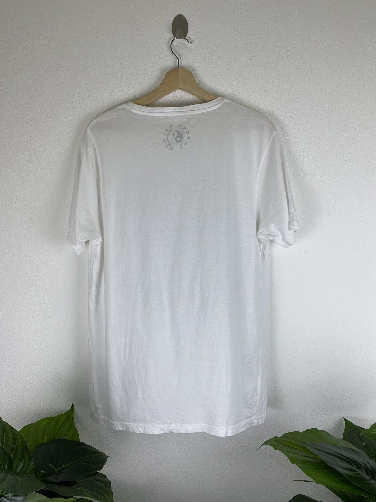 Other Properly of Bruce Lee white t-shirt Size US L / EU 52-54 / 3 - 3 Thumbnail